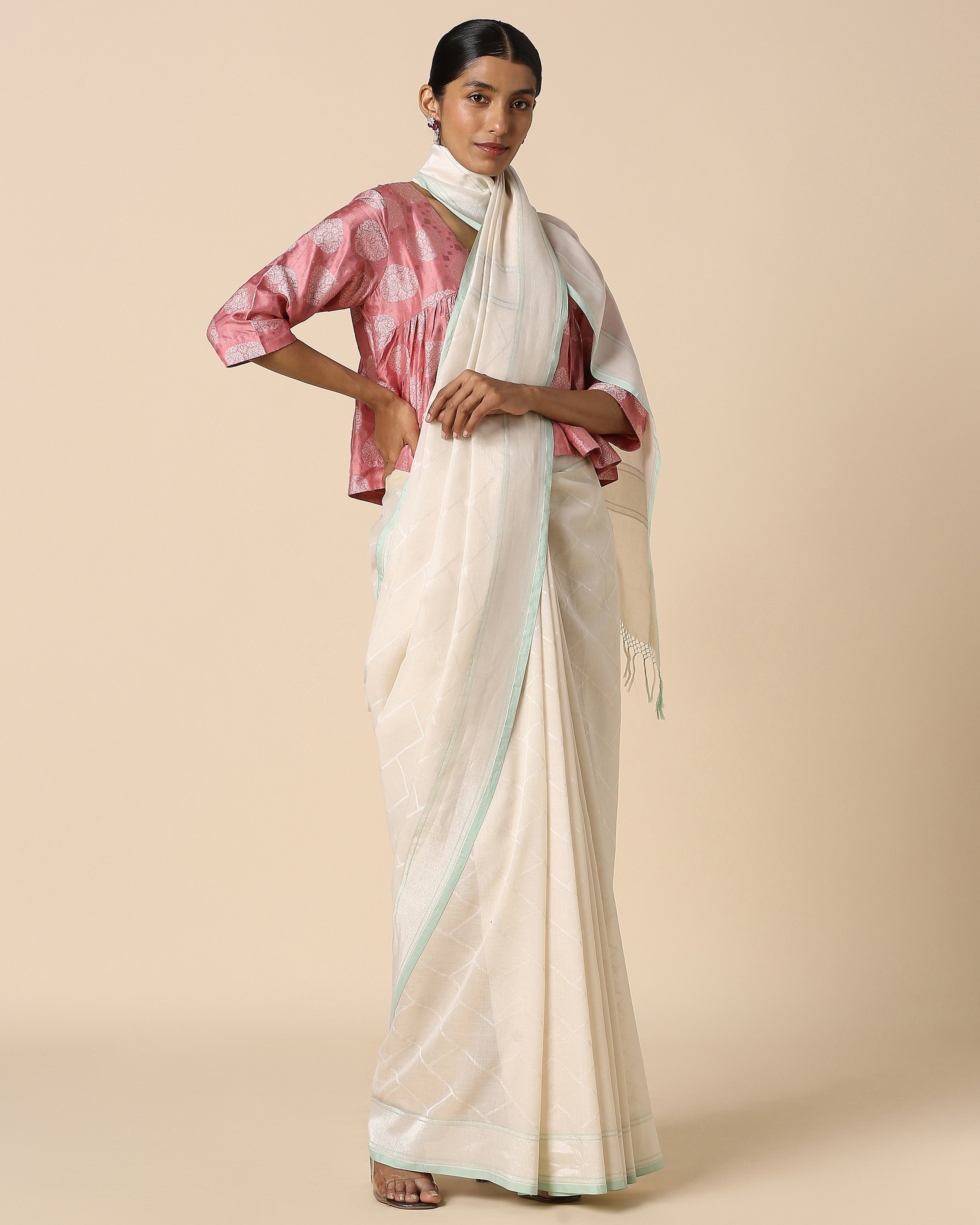 Nuvia Banarasi Jamdani Cotton Saree