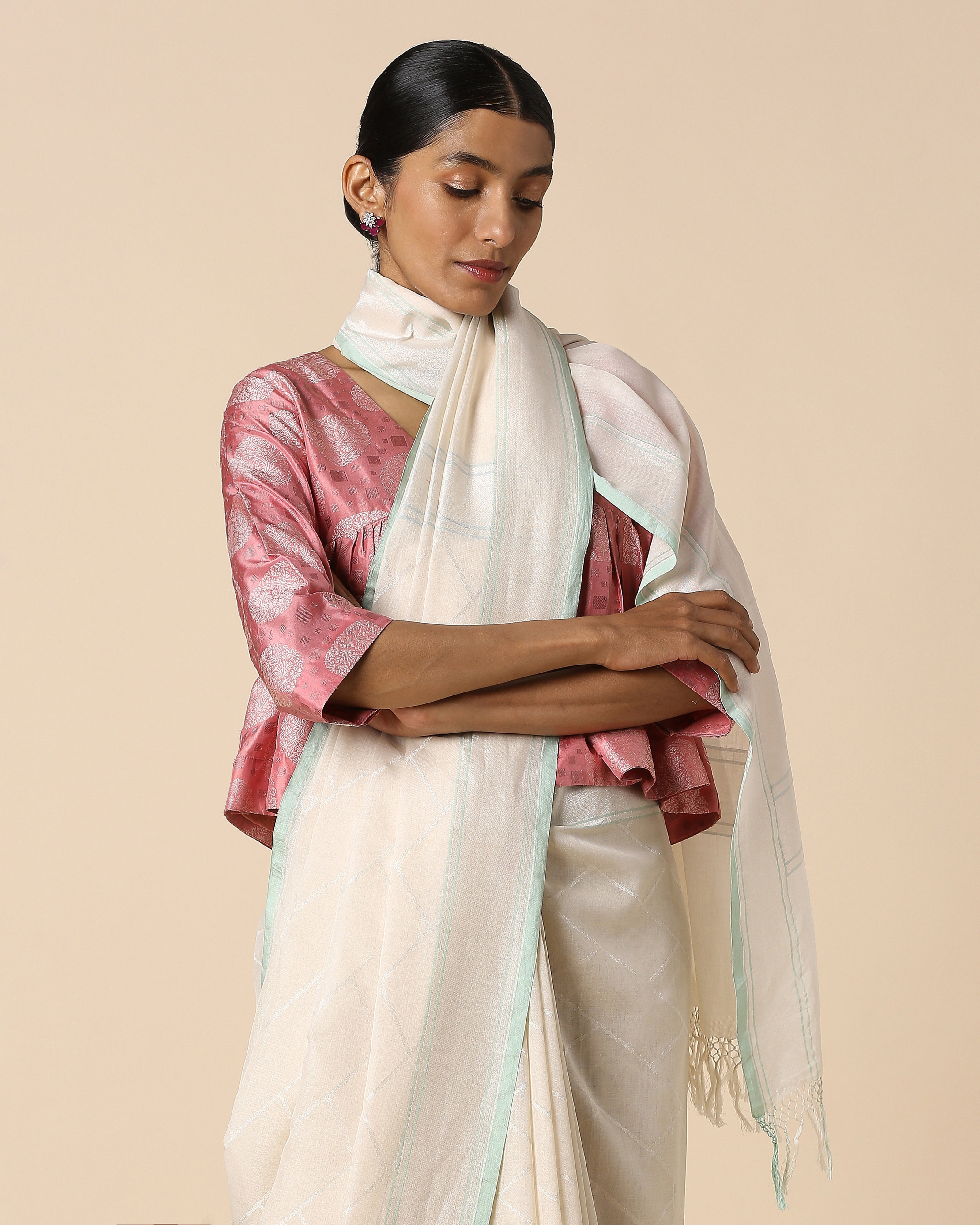 Nuvia Banarasi Jamdani Cotton Saree