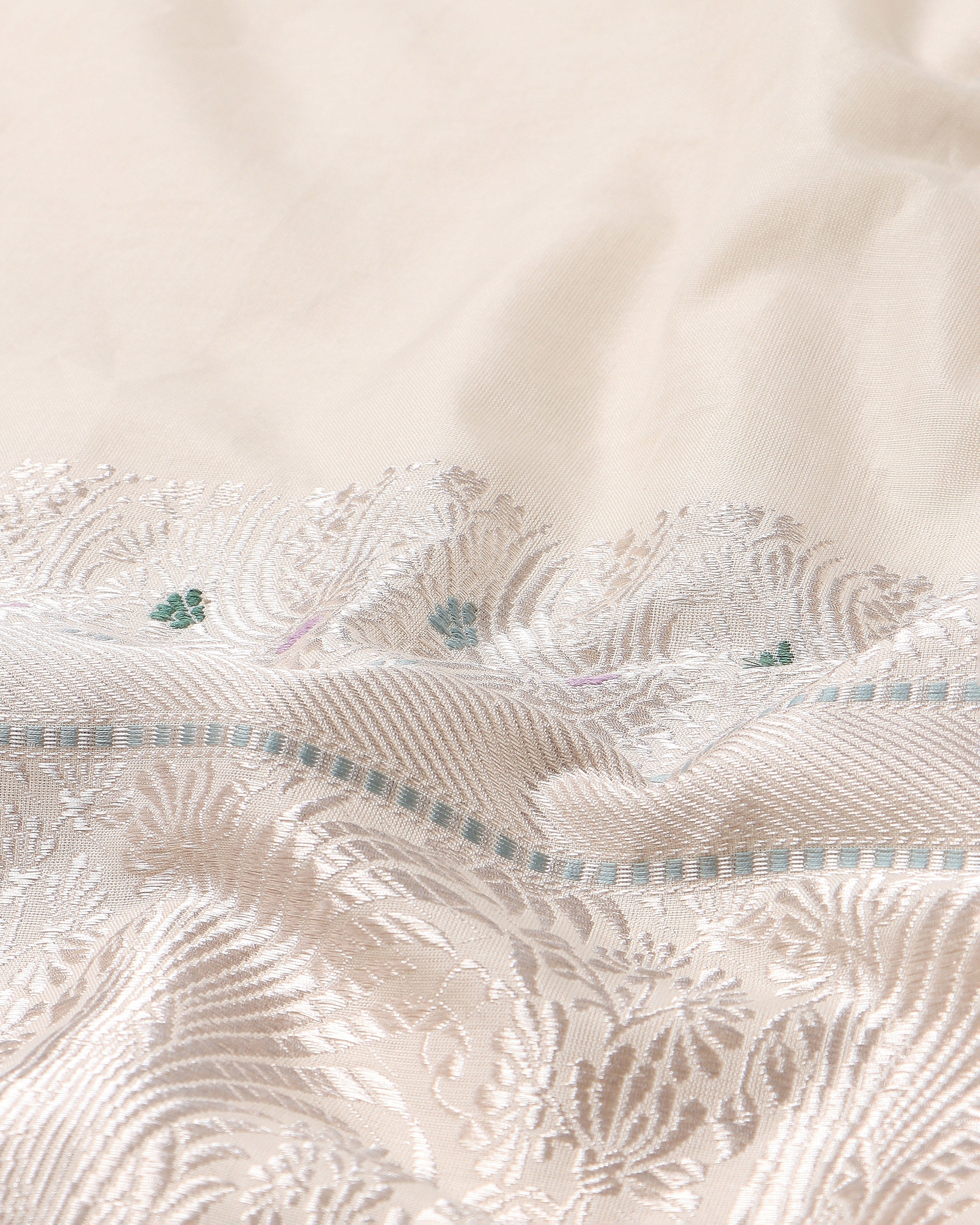 Mandara Banarasi Kadwa Cotton Saree