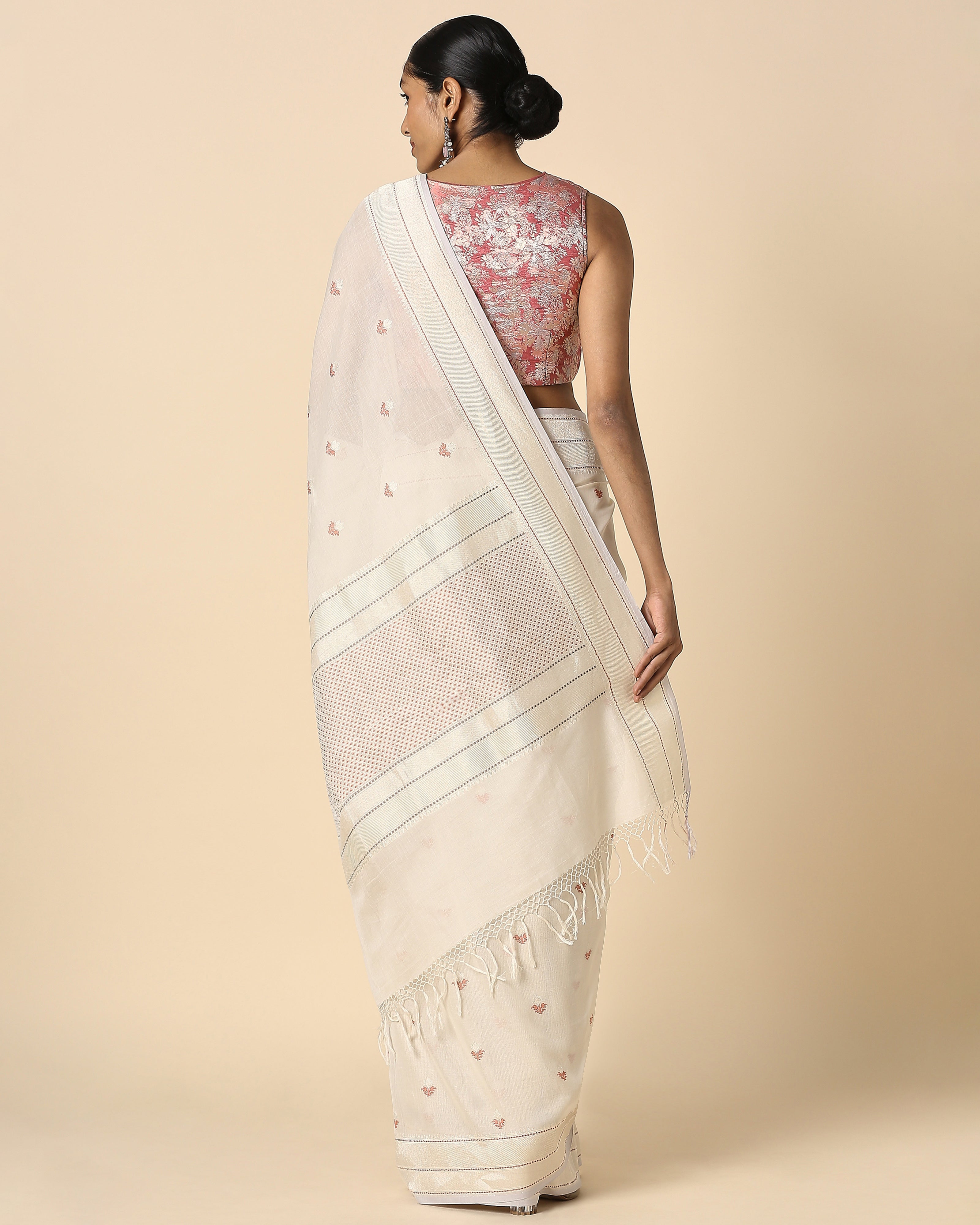 Parnika Banarasi Kadwa Cotton Saree