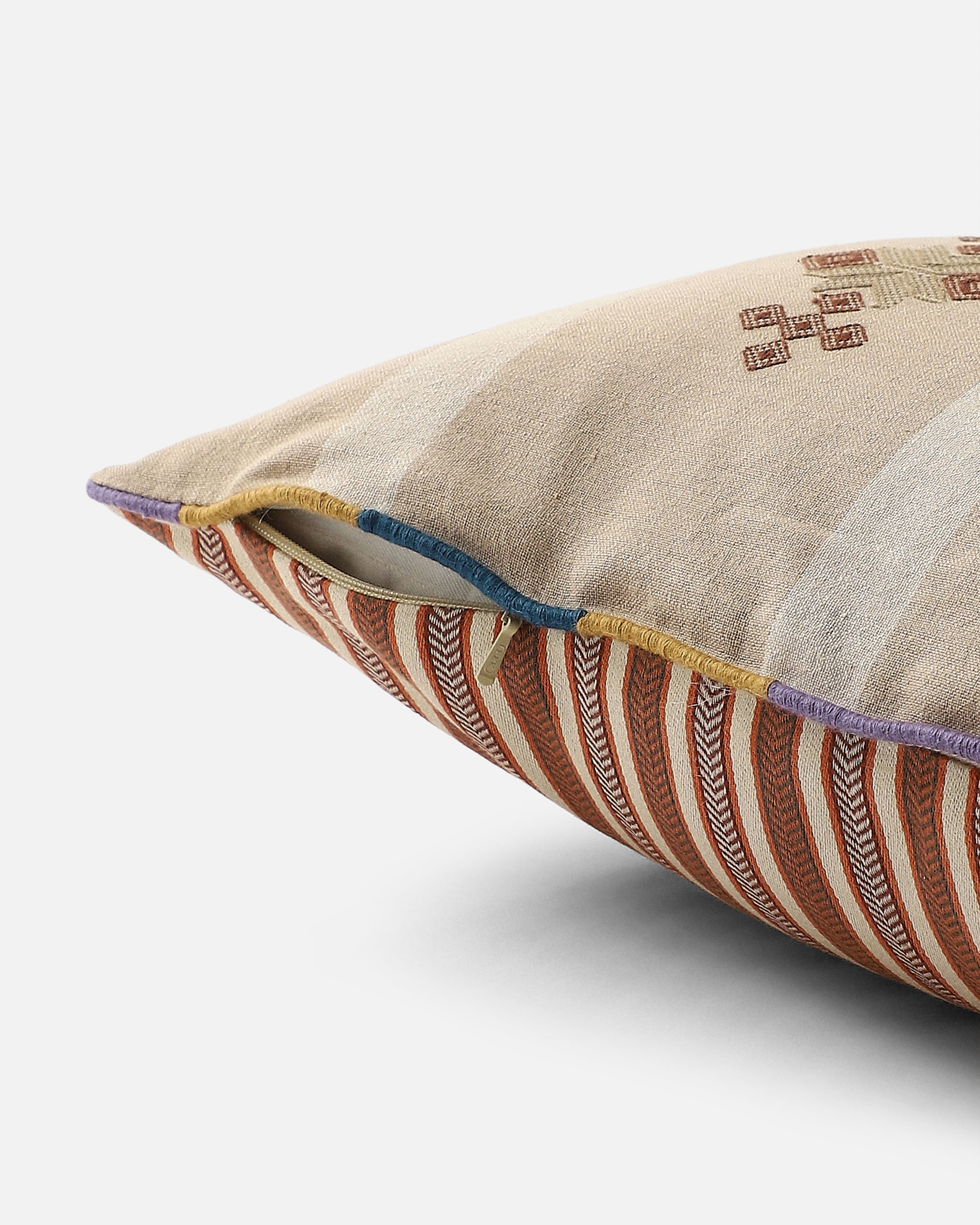 Roha Bhujodi Extra Weft Cotton Cushion Cover