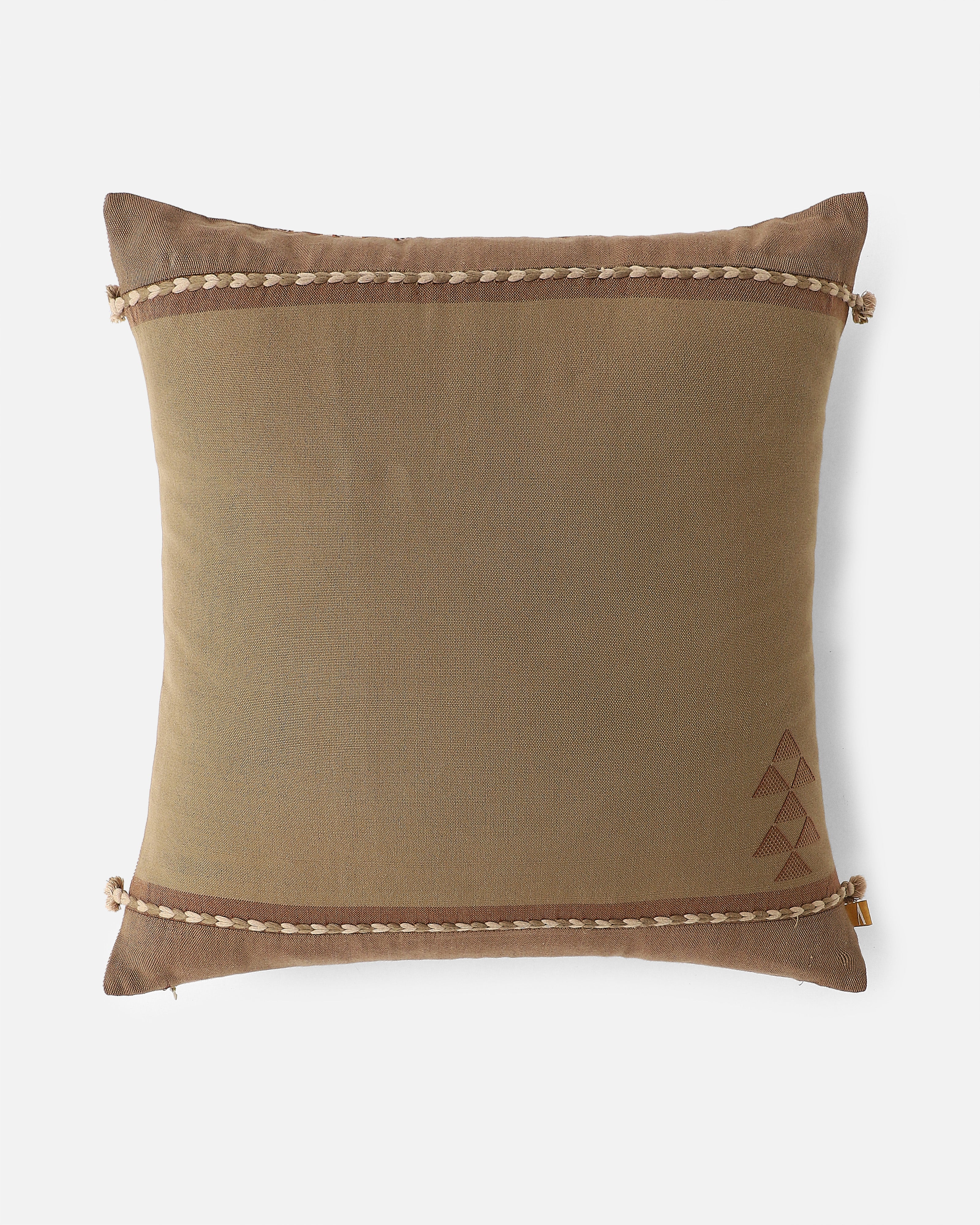 Surat Bhujodi Extra Weft Cotton Cushion Cover