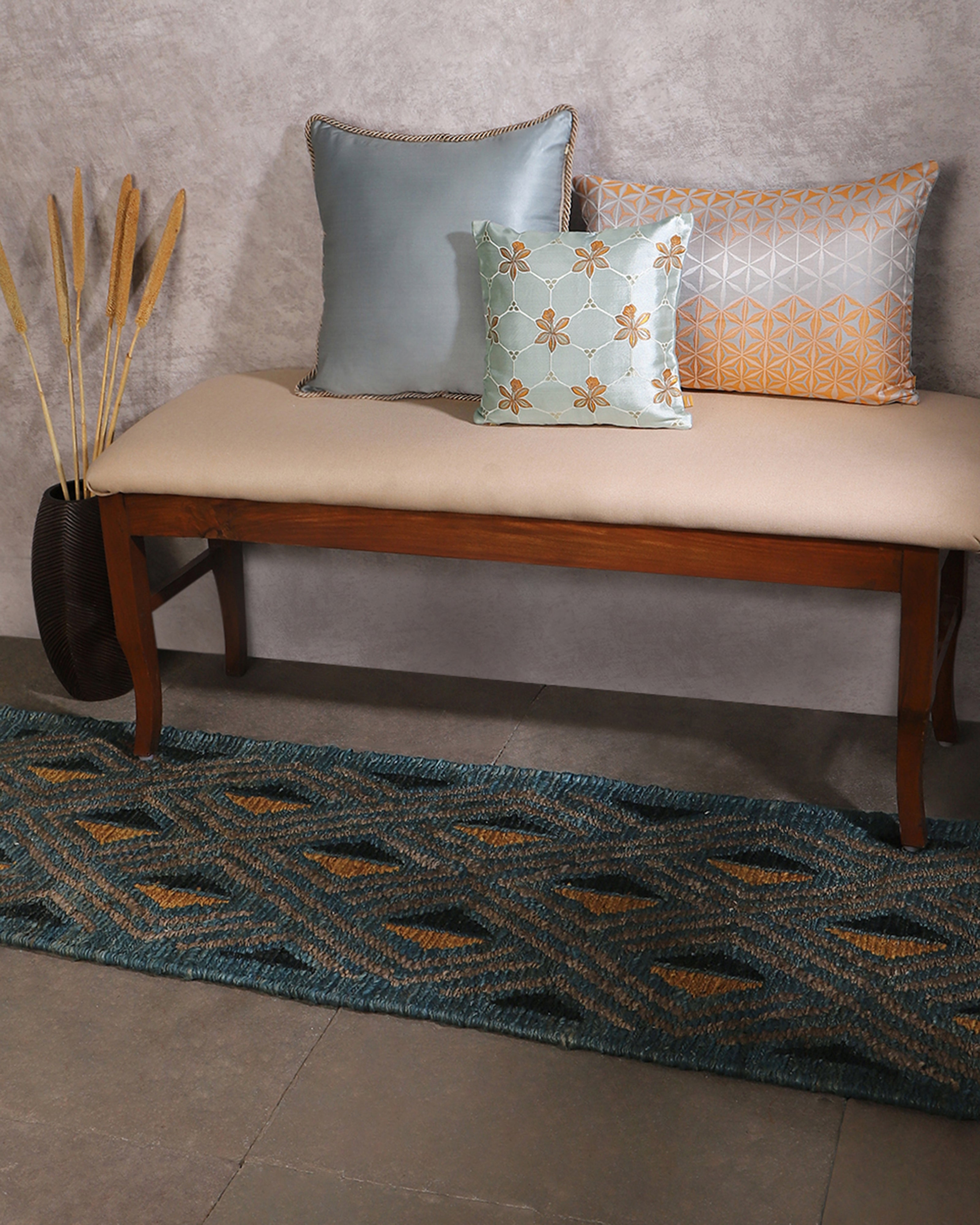 Diamonds Bhadohi Soumak Cotton Jute Rug