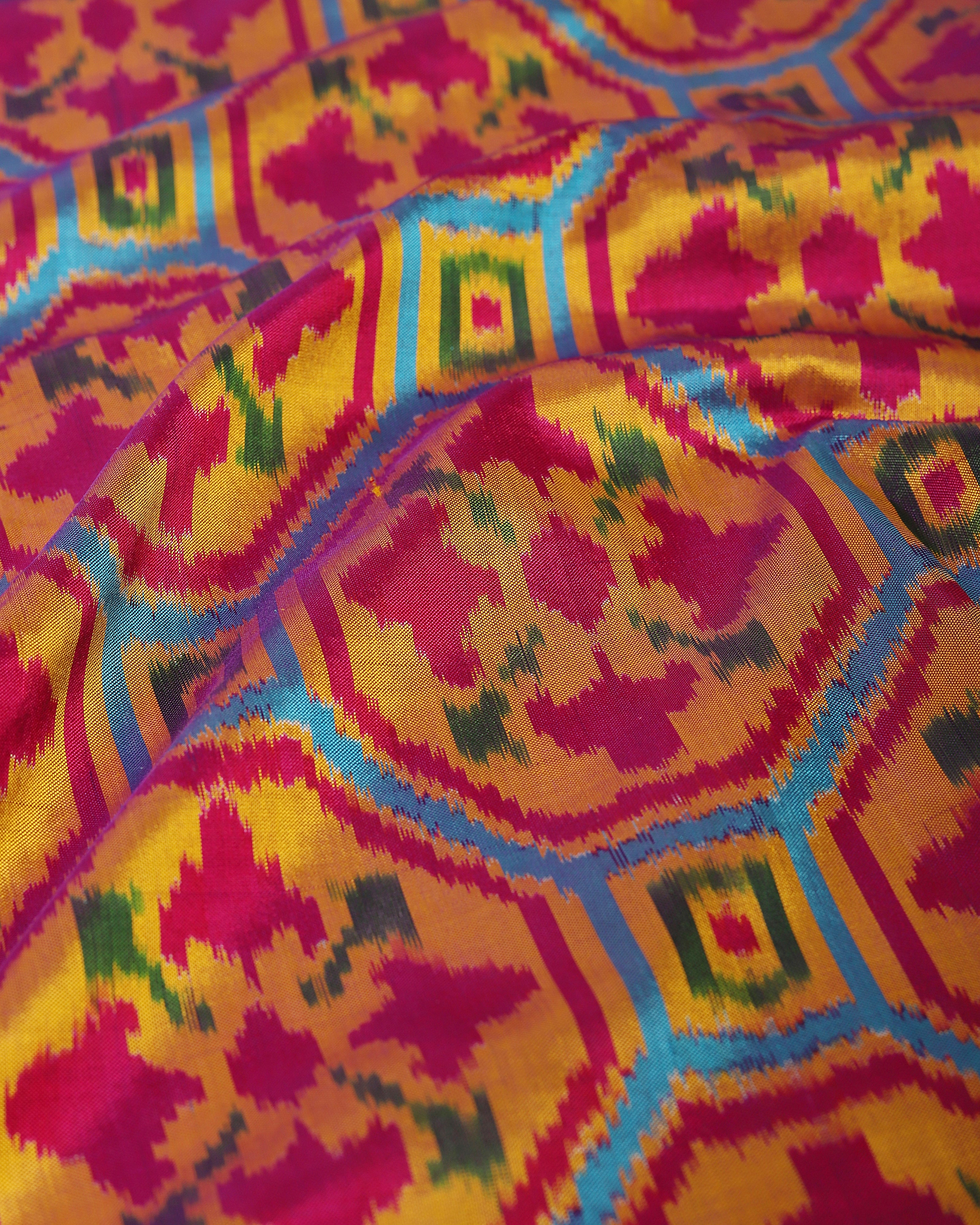 Aapti Pochampally Weft Ikat Silk Saree
