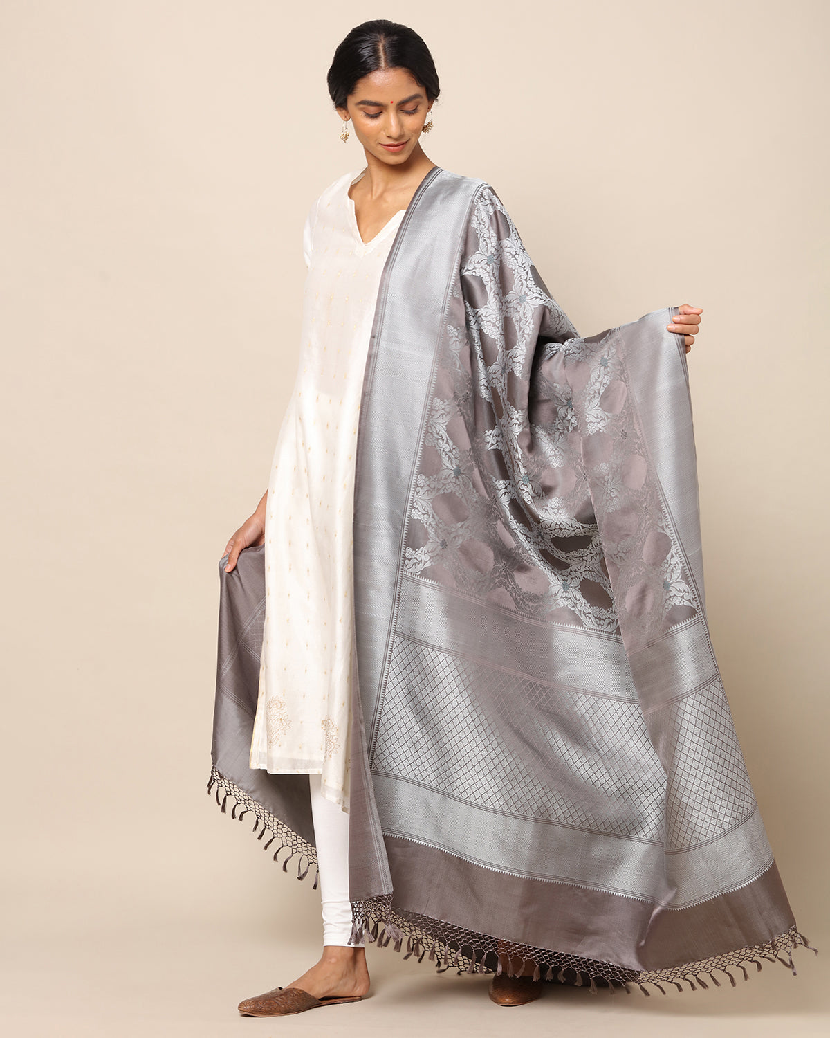 Nettu Tanchoi Silk Dupatta