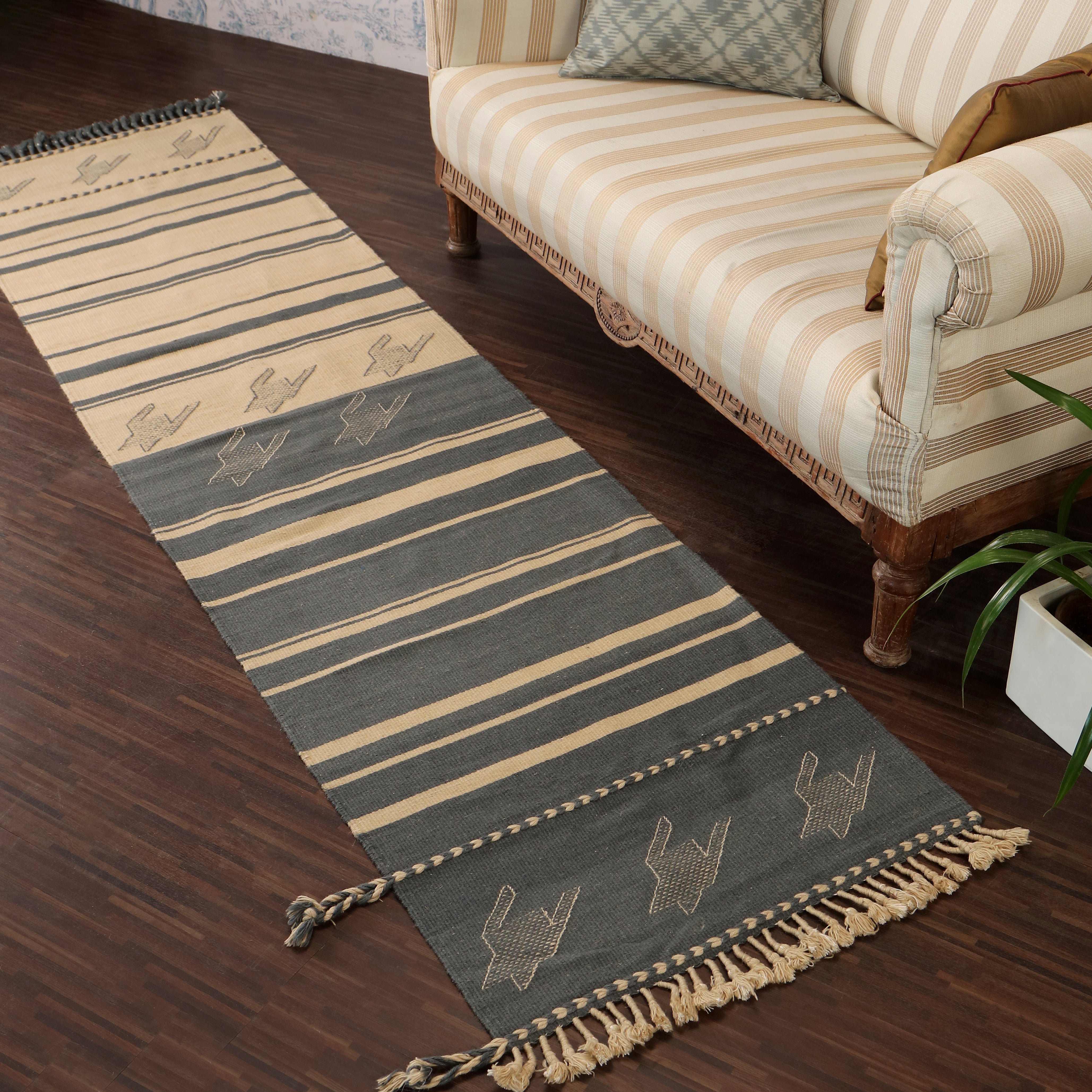 Arthur Extra Weft Woolen Rug