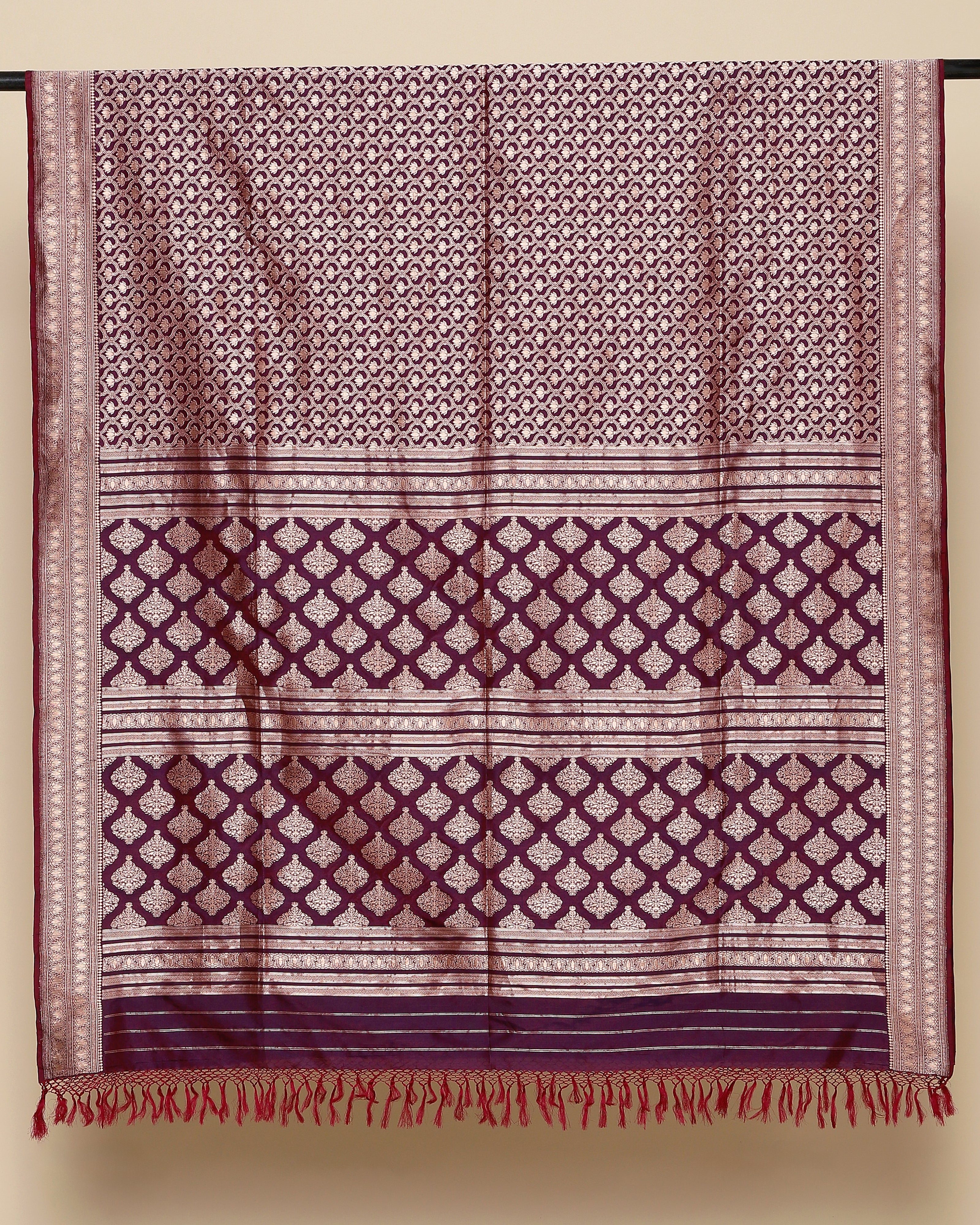 Kaasni Powdi Silk Dupatta