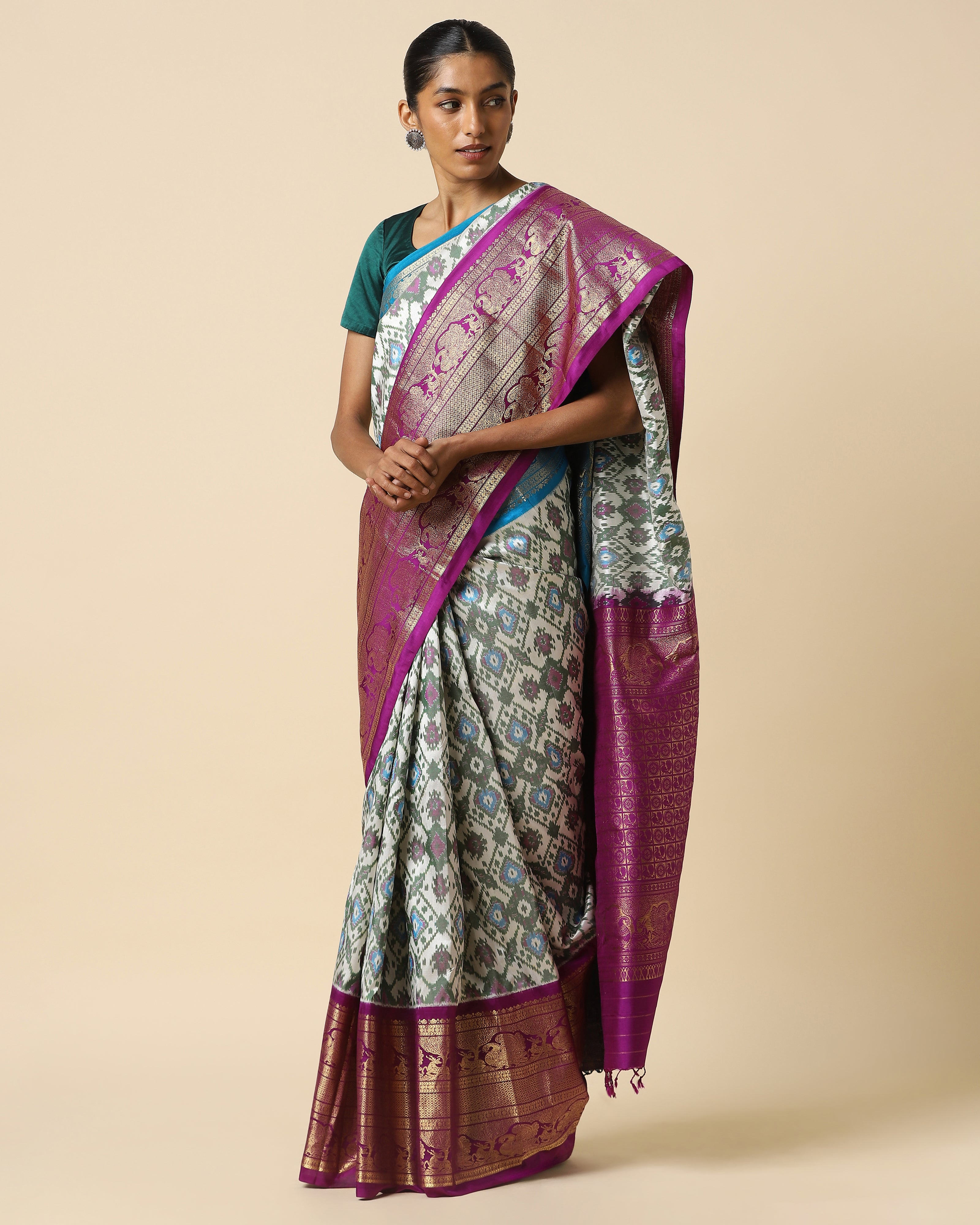 Ektaa Weft Ikat Silk Saree