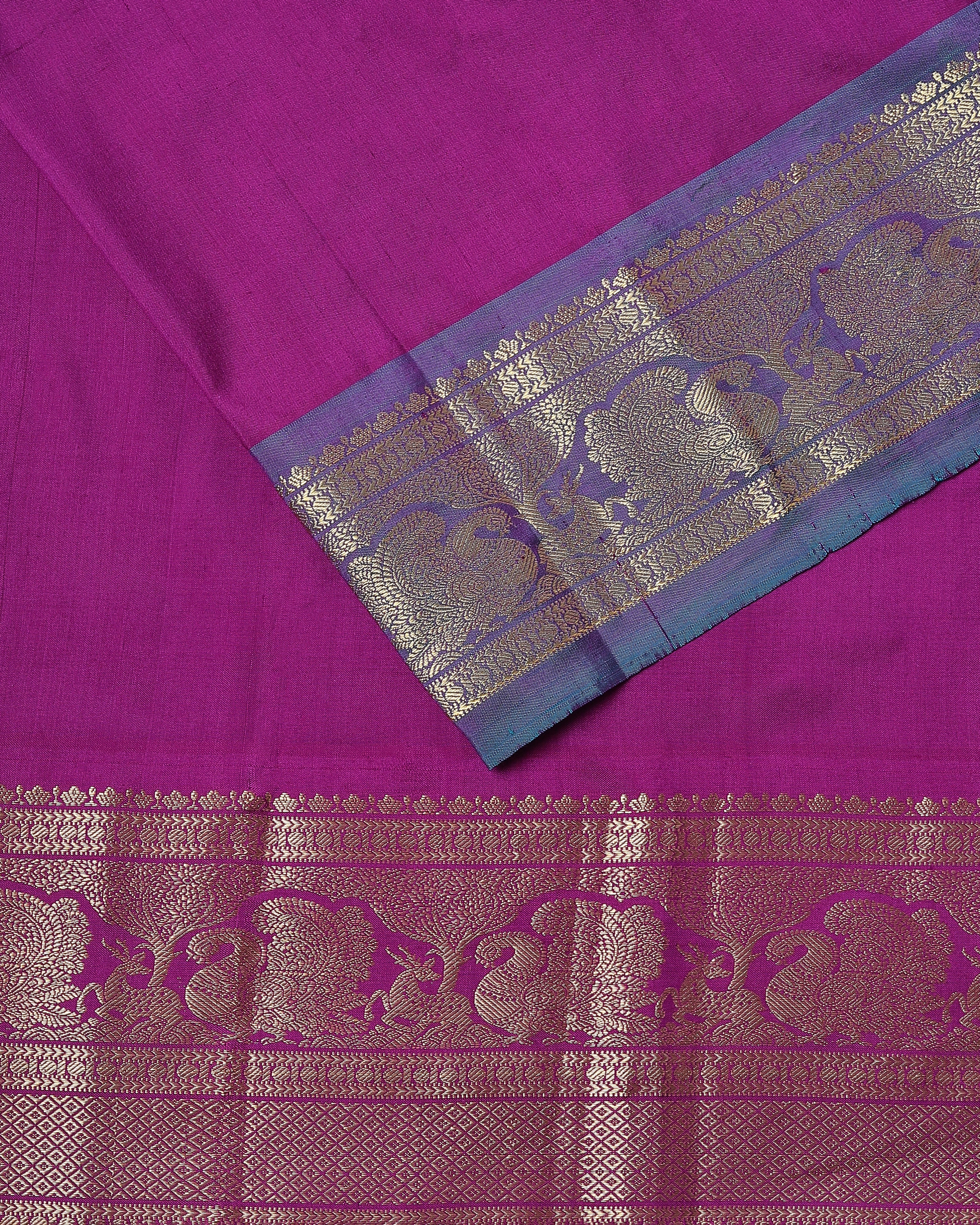 Ektaa Weft Ikat Silk Saree