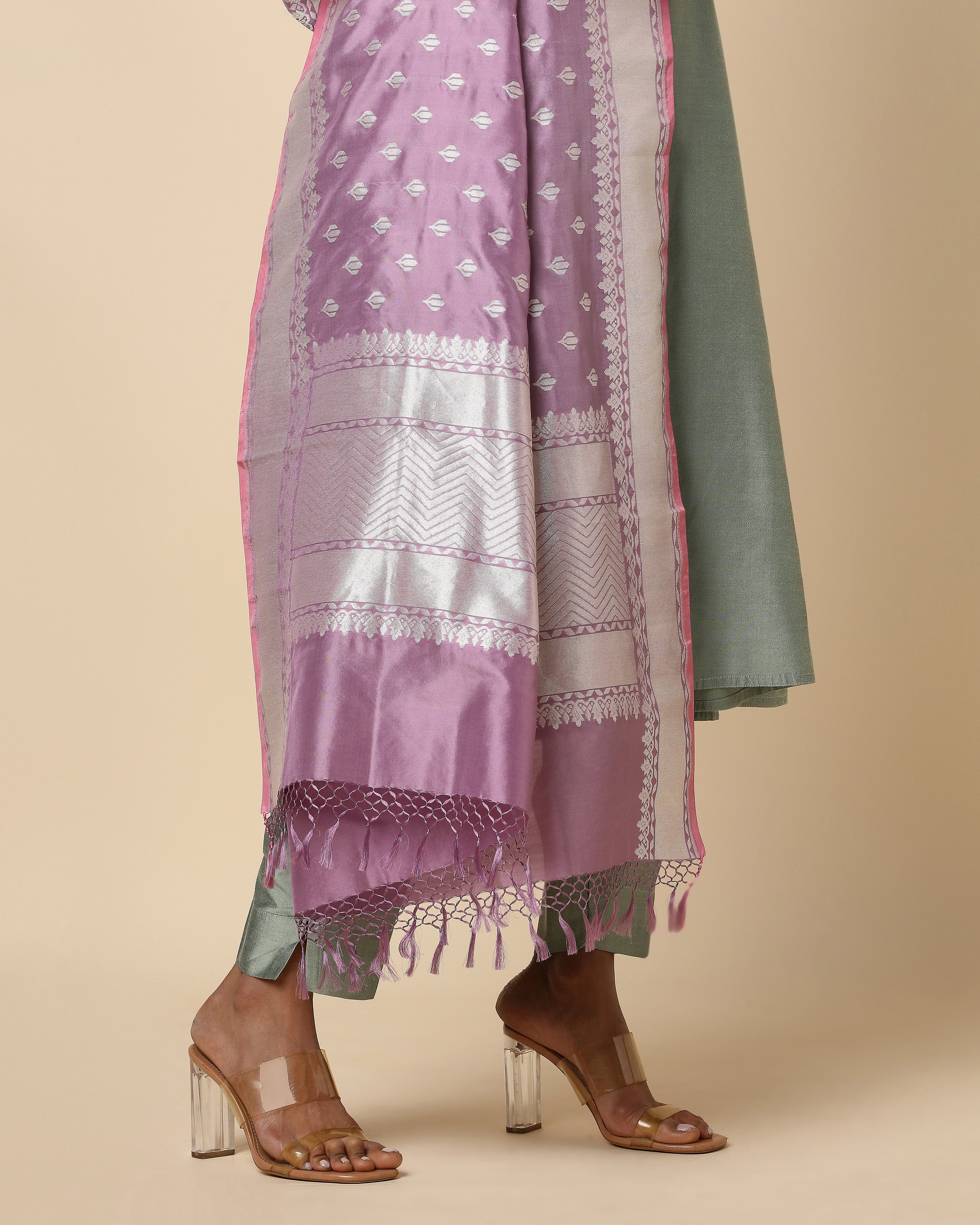 Sudevi Kadwa Silk Dupatta