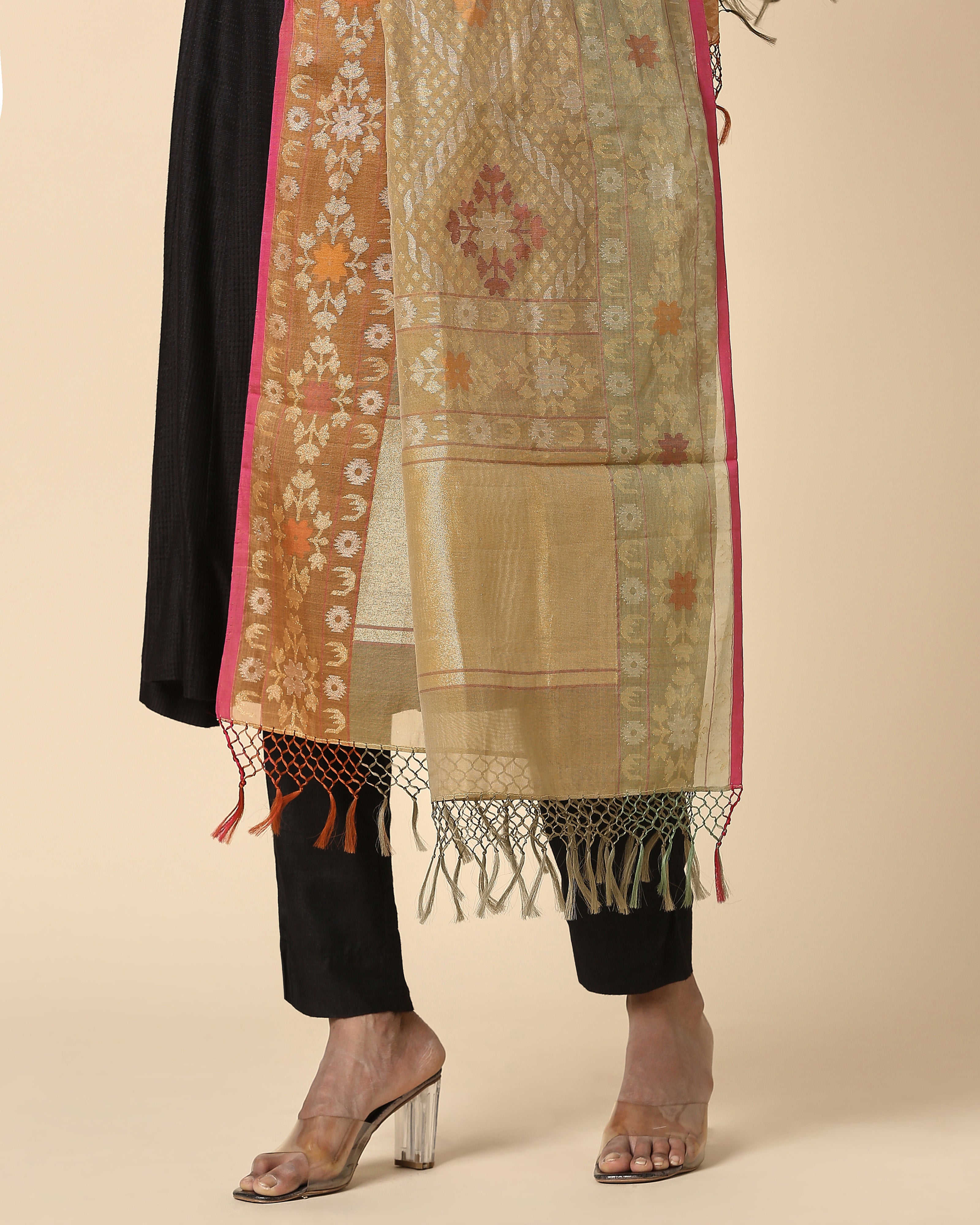Kavi Banarasi Jamdani Silk Dupatta