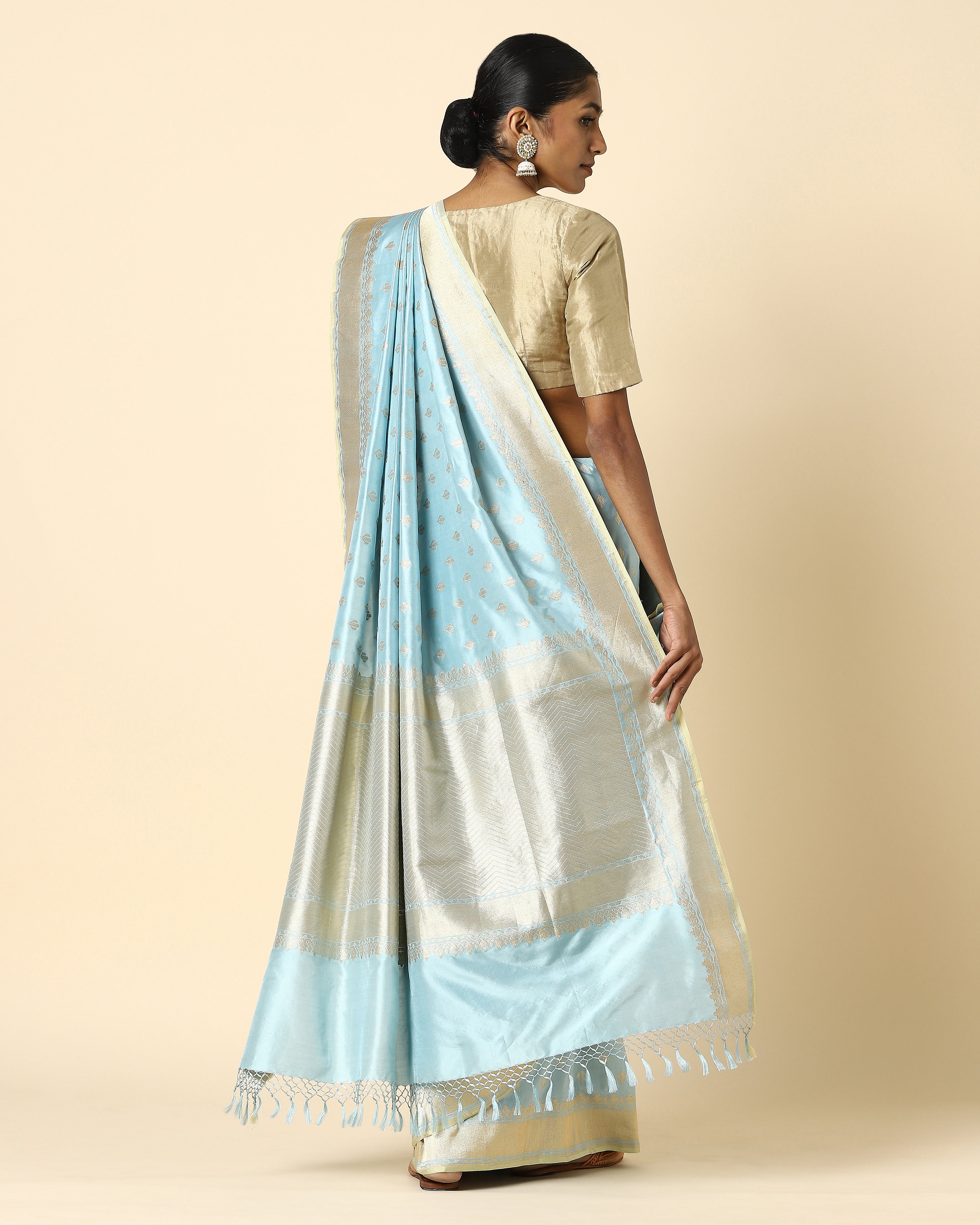 Sudevi Kadwa Silk Saree