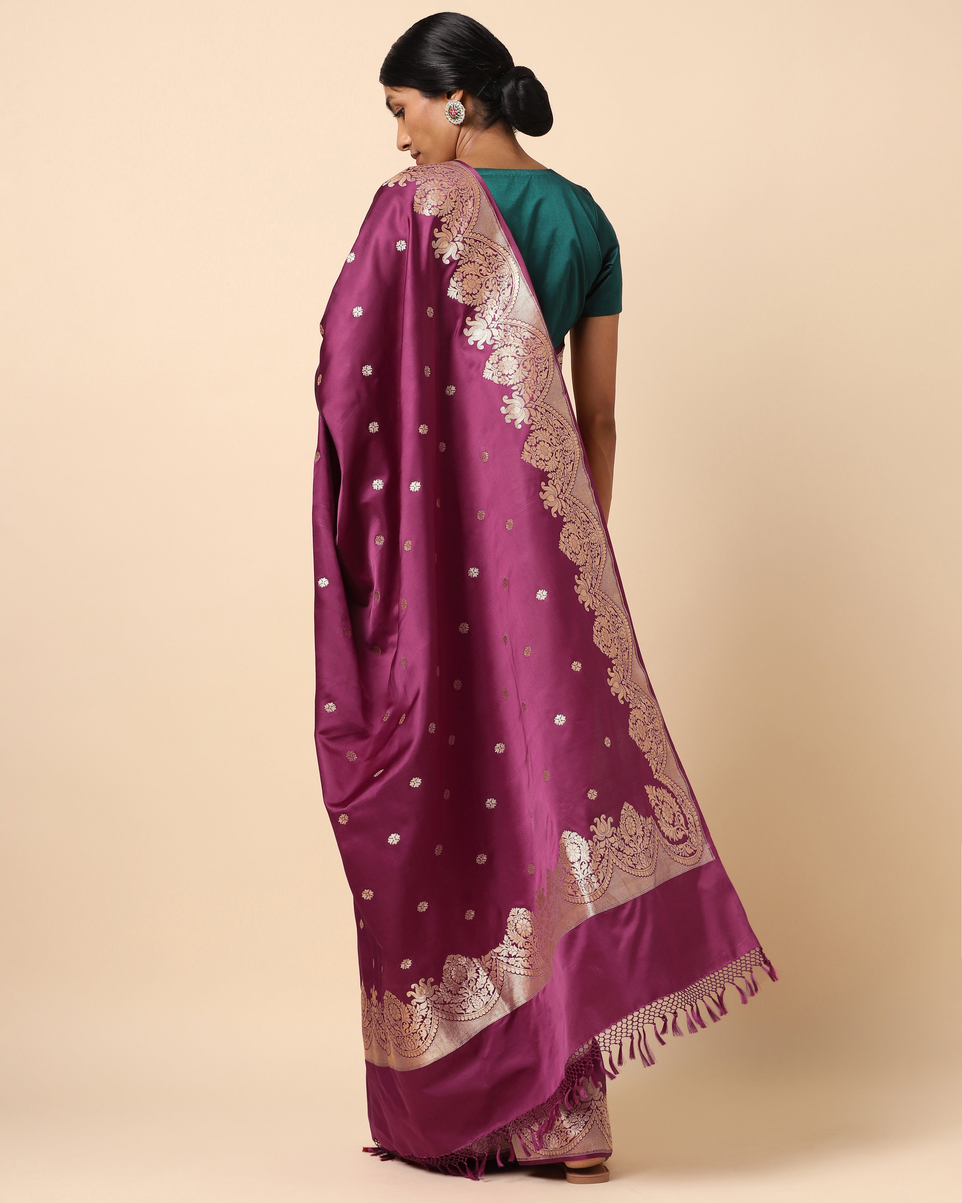 Grape pure heavy silk woven zari work saree with blouse - Lilots - 4272438