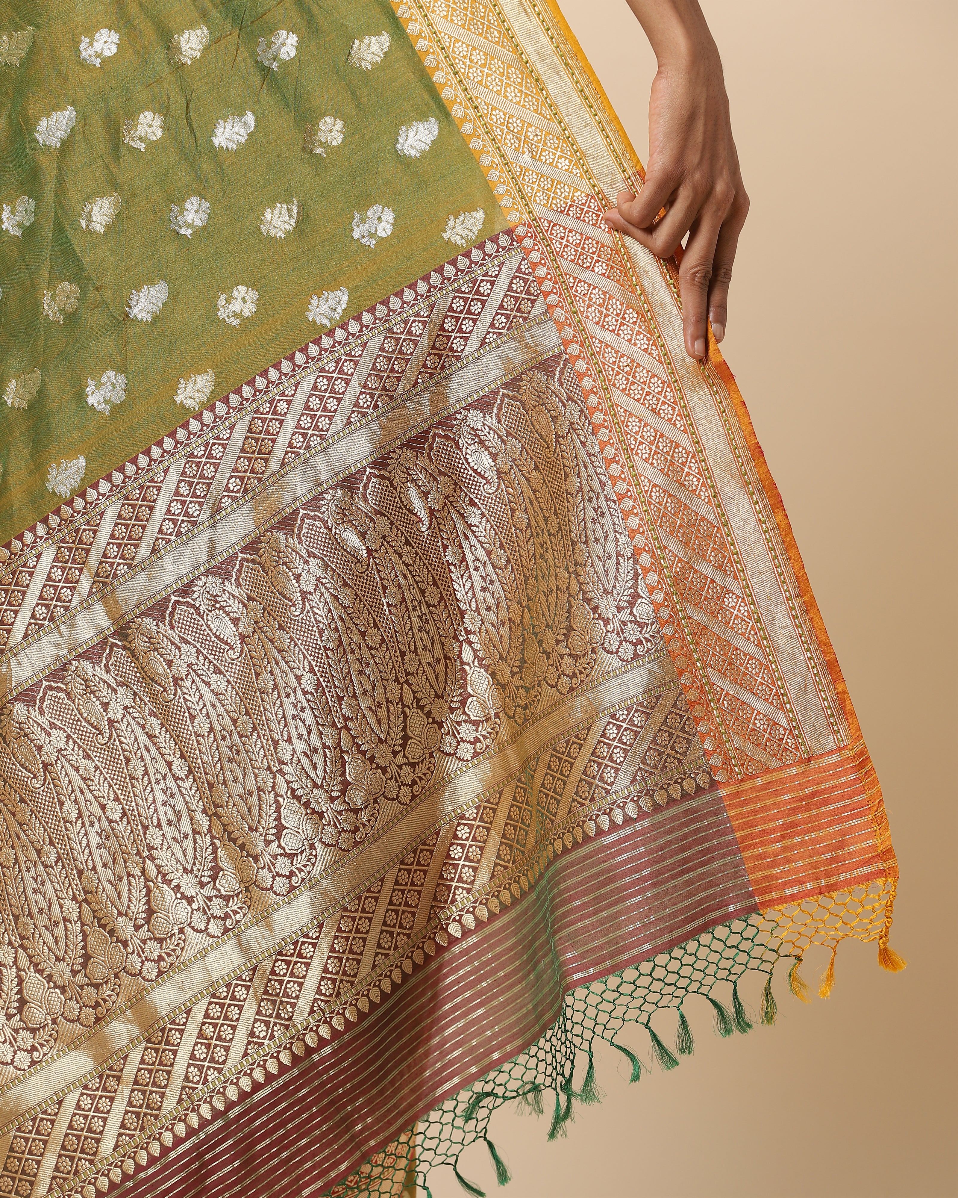 Devesh Kadwa Silk Cotton Saree