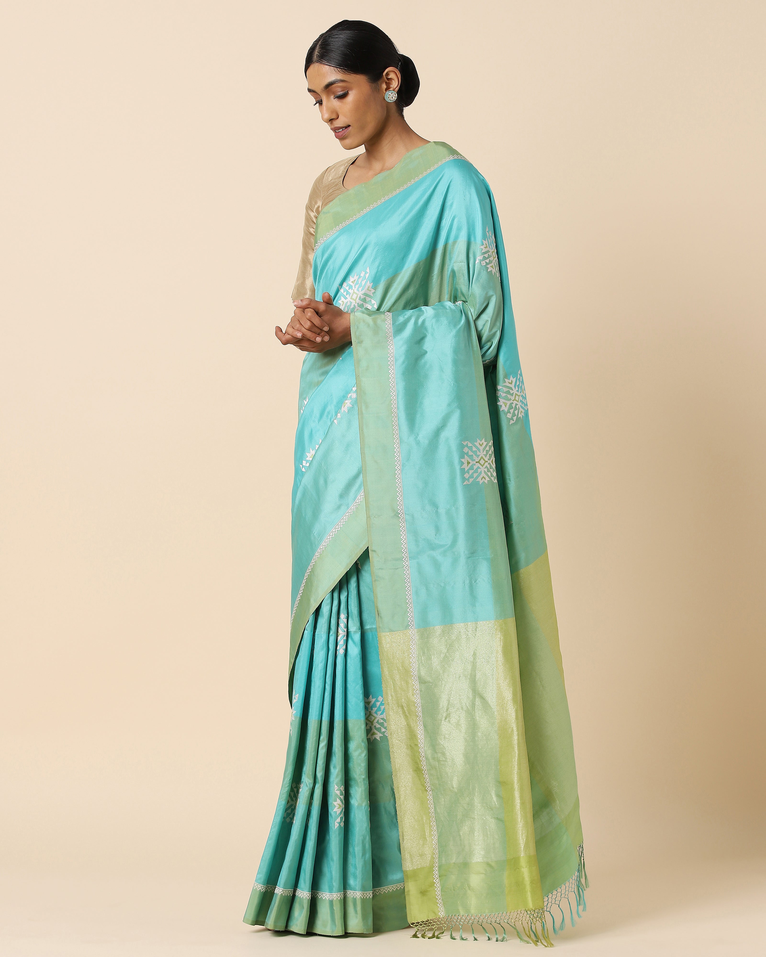 Sarni Kadwa Silk Saree