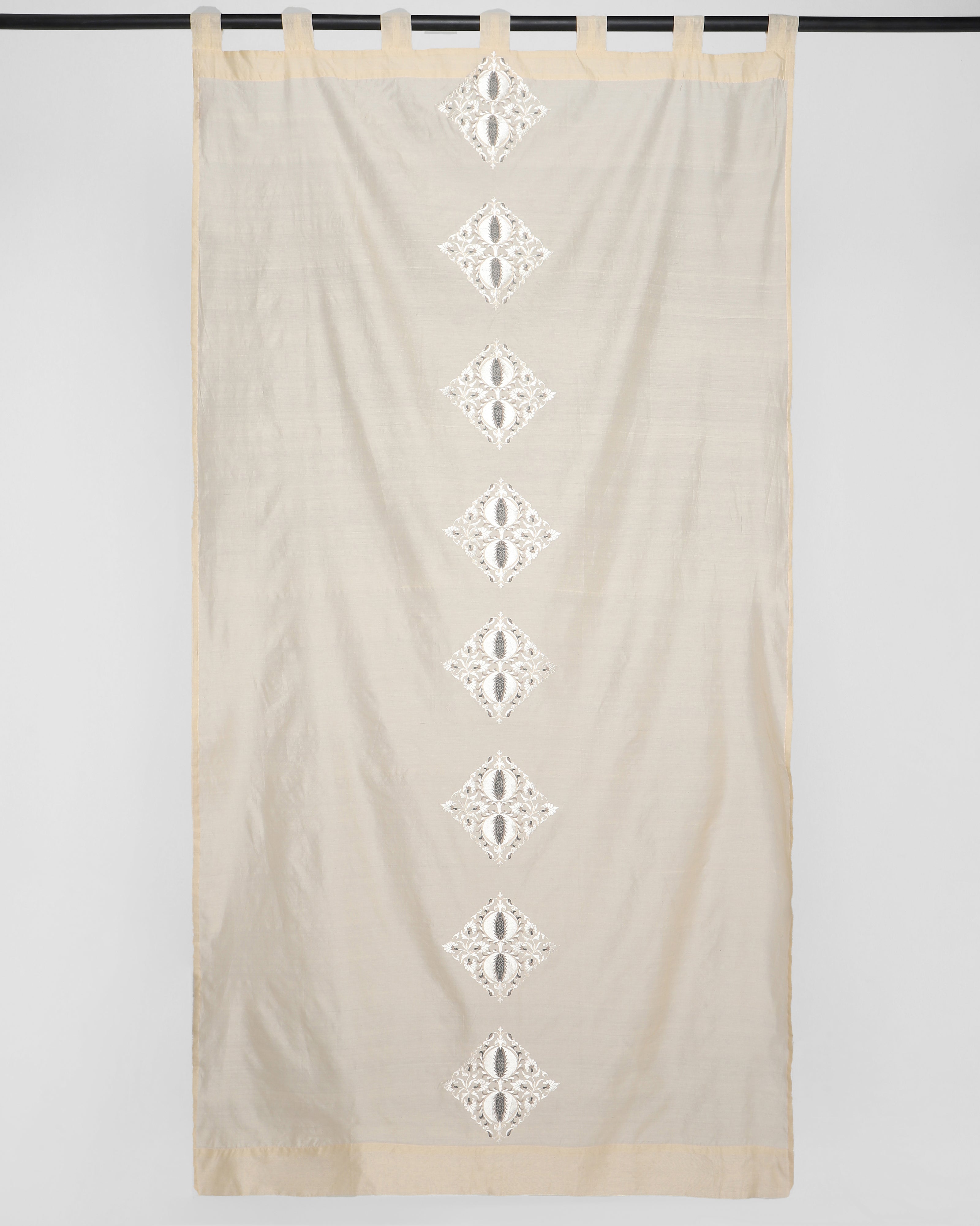 Aslan Powdi Silk Cotton Curtain