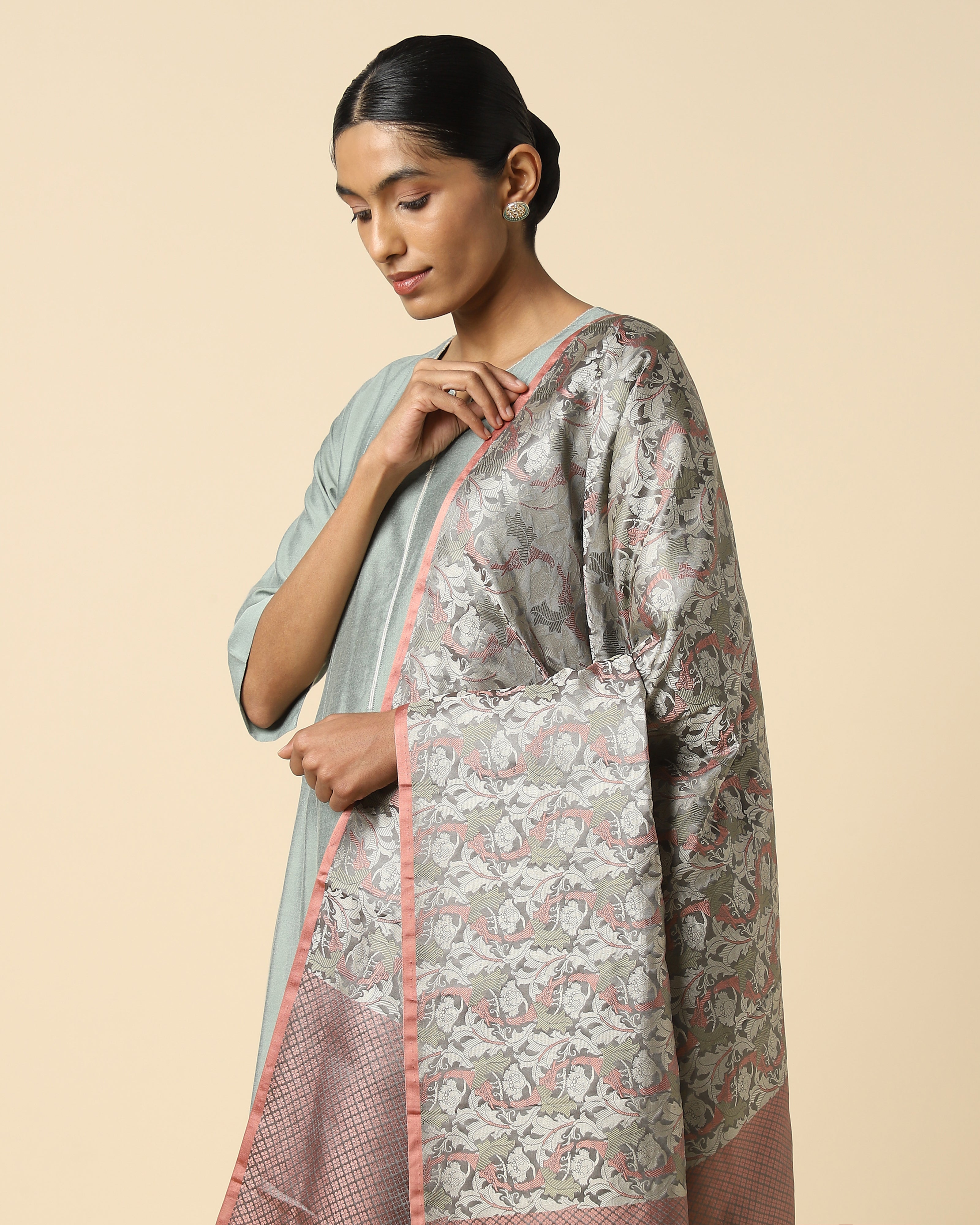 Rayo Tanchoi Silk Dupatta