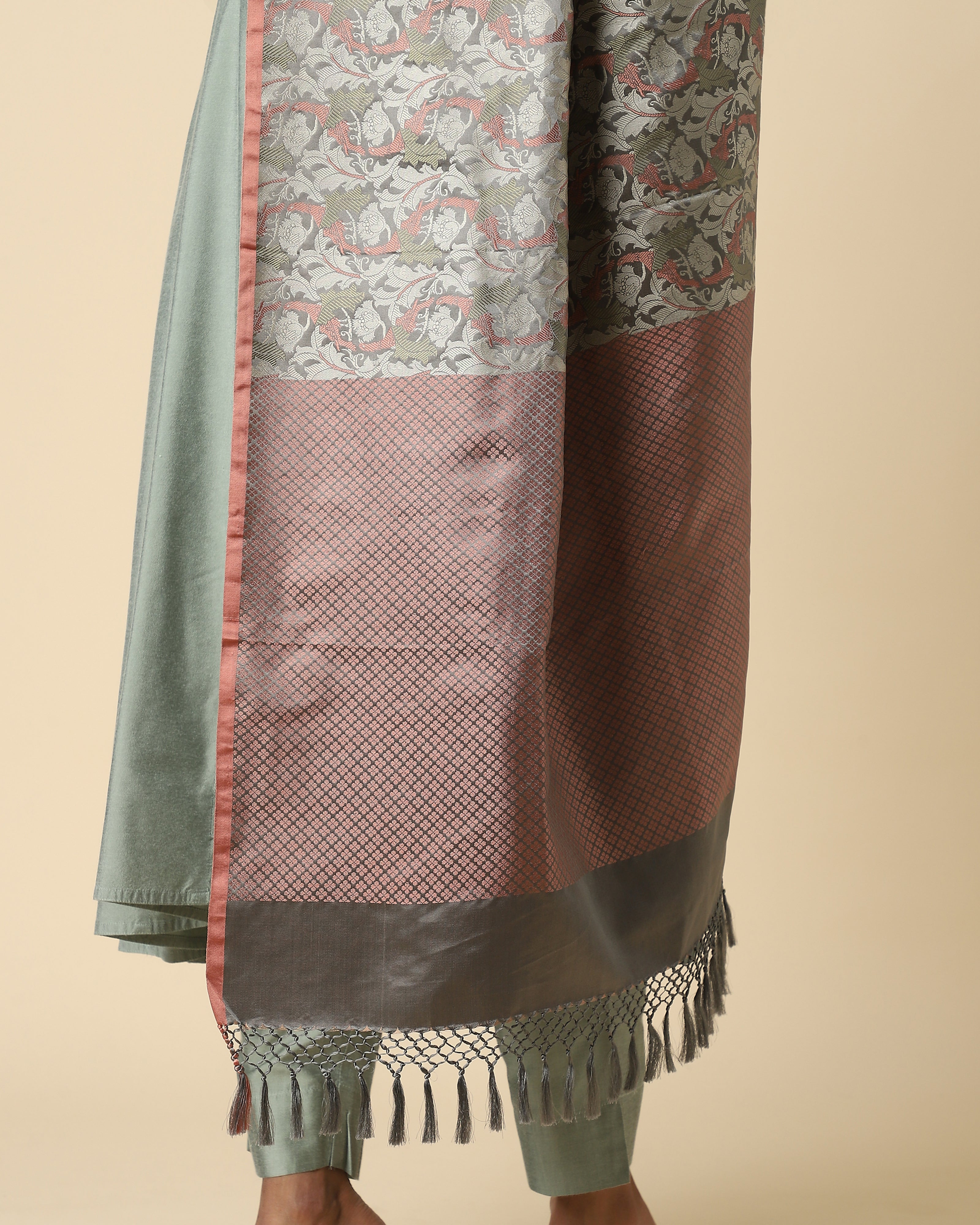 Rayo Tanchoi Silk Dupatta