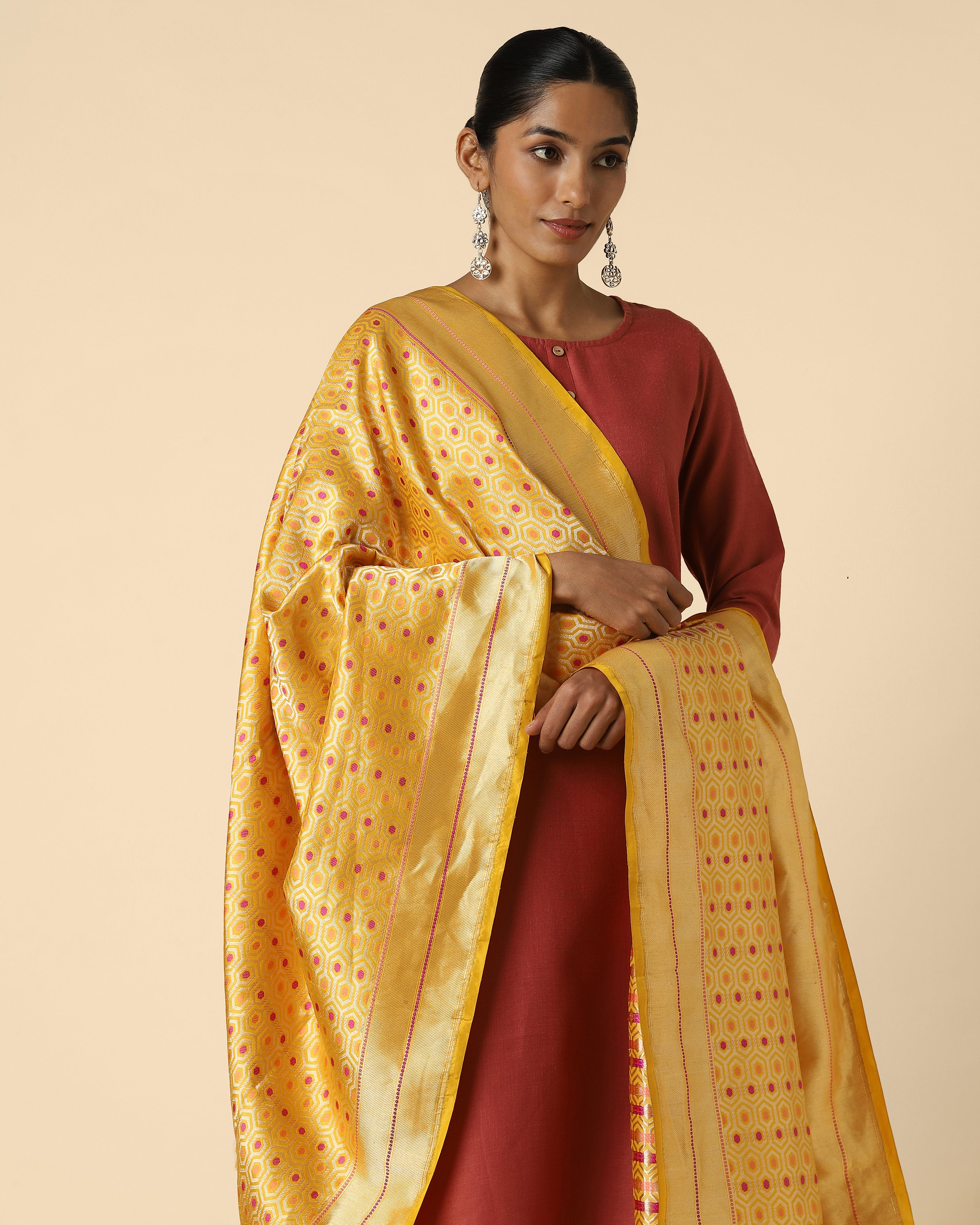 Avnish Banarasi Tanchoi Silk Dupatta
