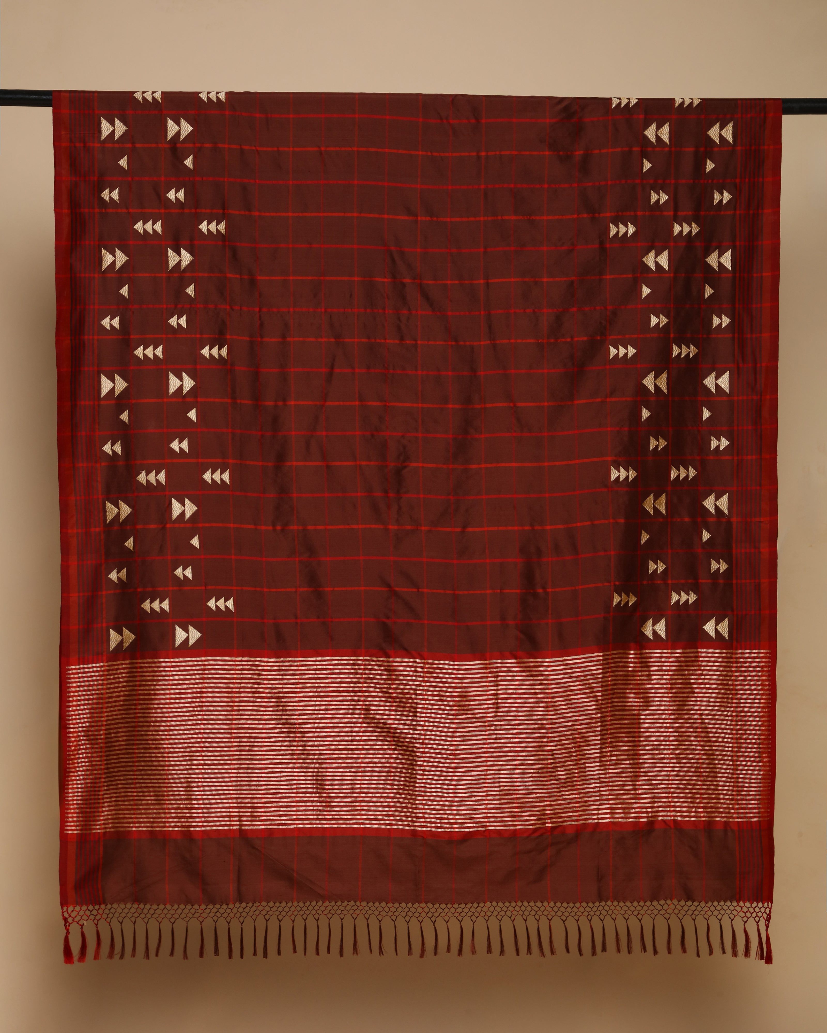 Smruti Kadwa Silk Dupatta