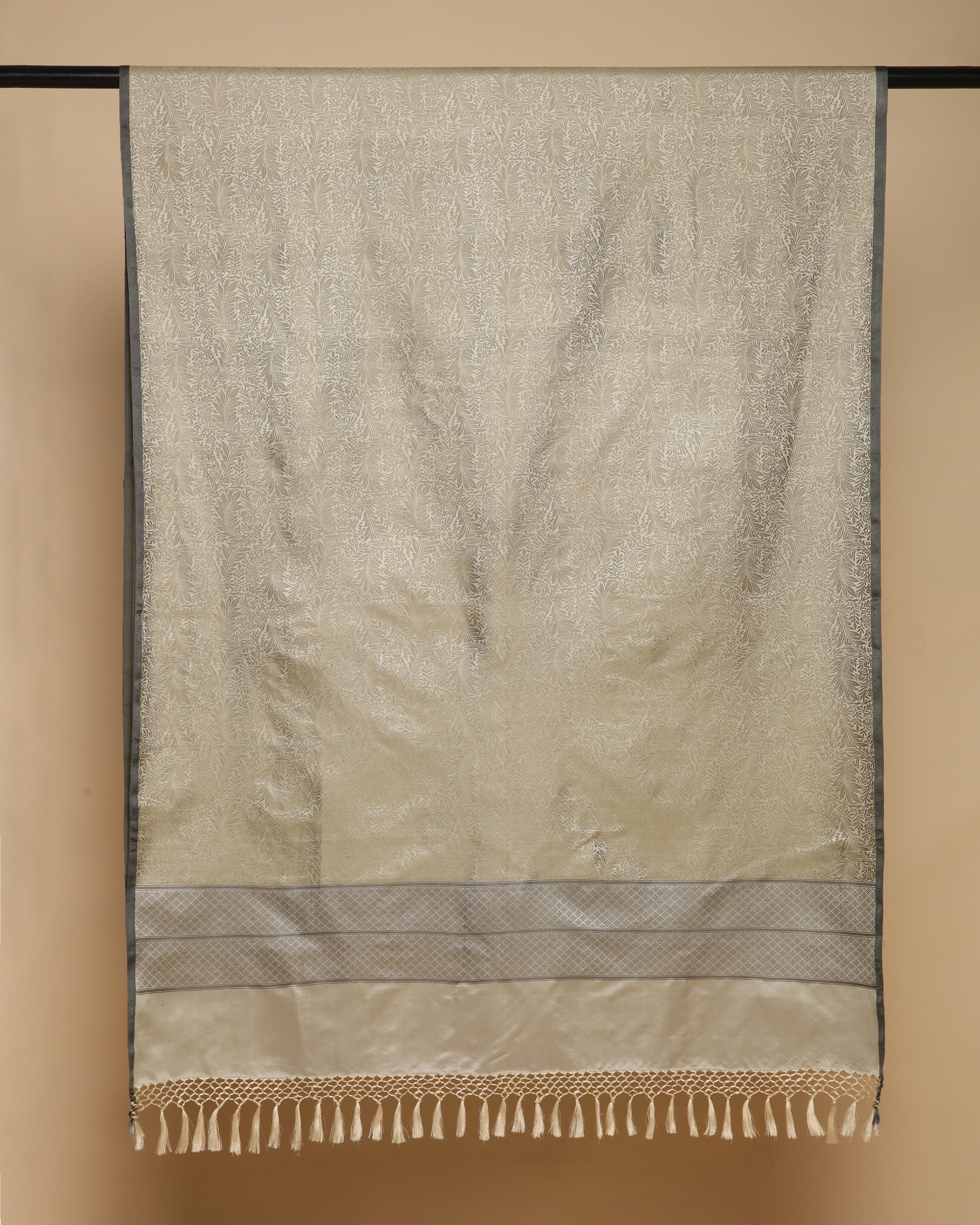 Aarani Tanchoi Silk Dupatta