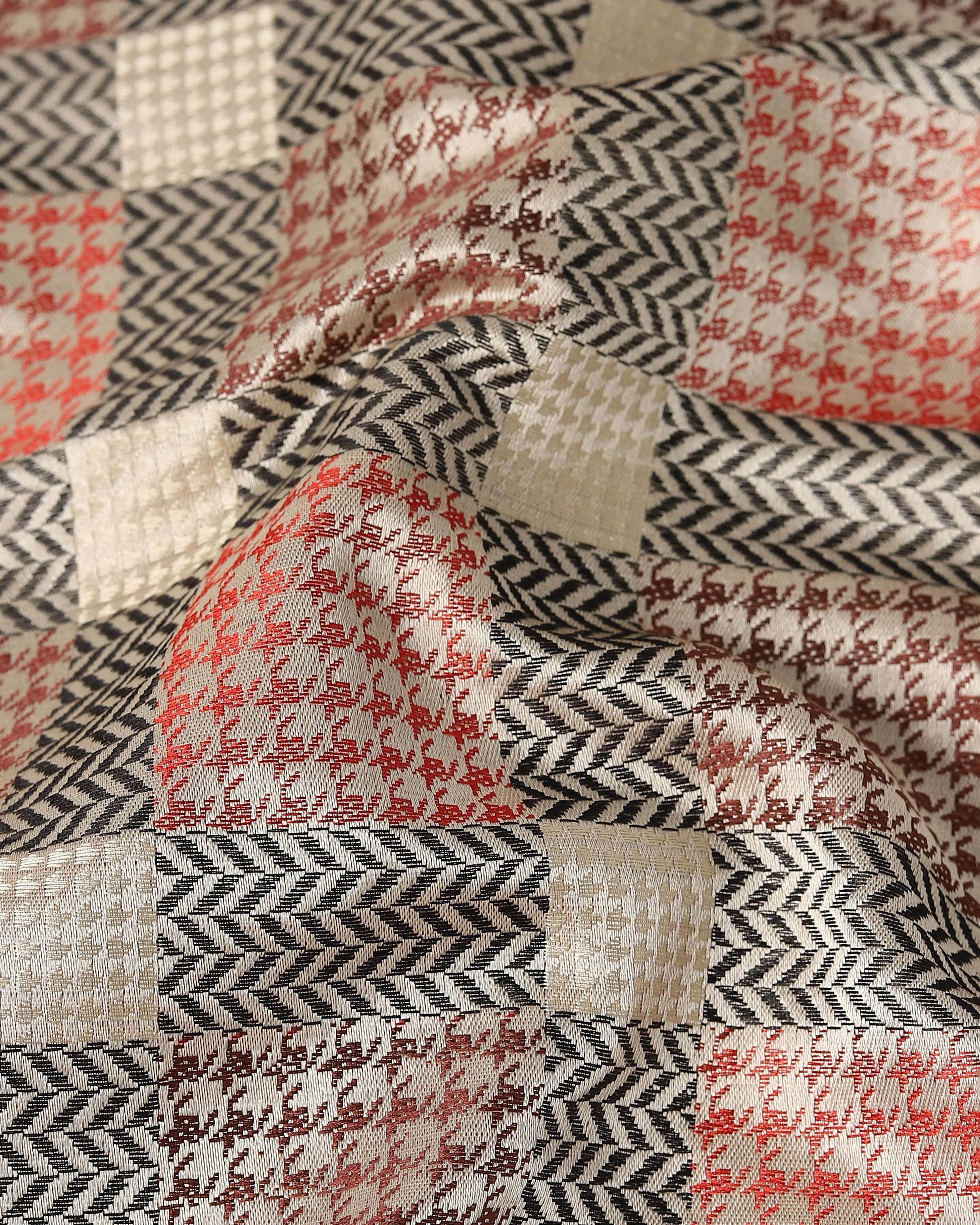 Hrutvi Banarasi Tanchoi Silk Saree