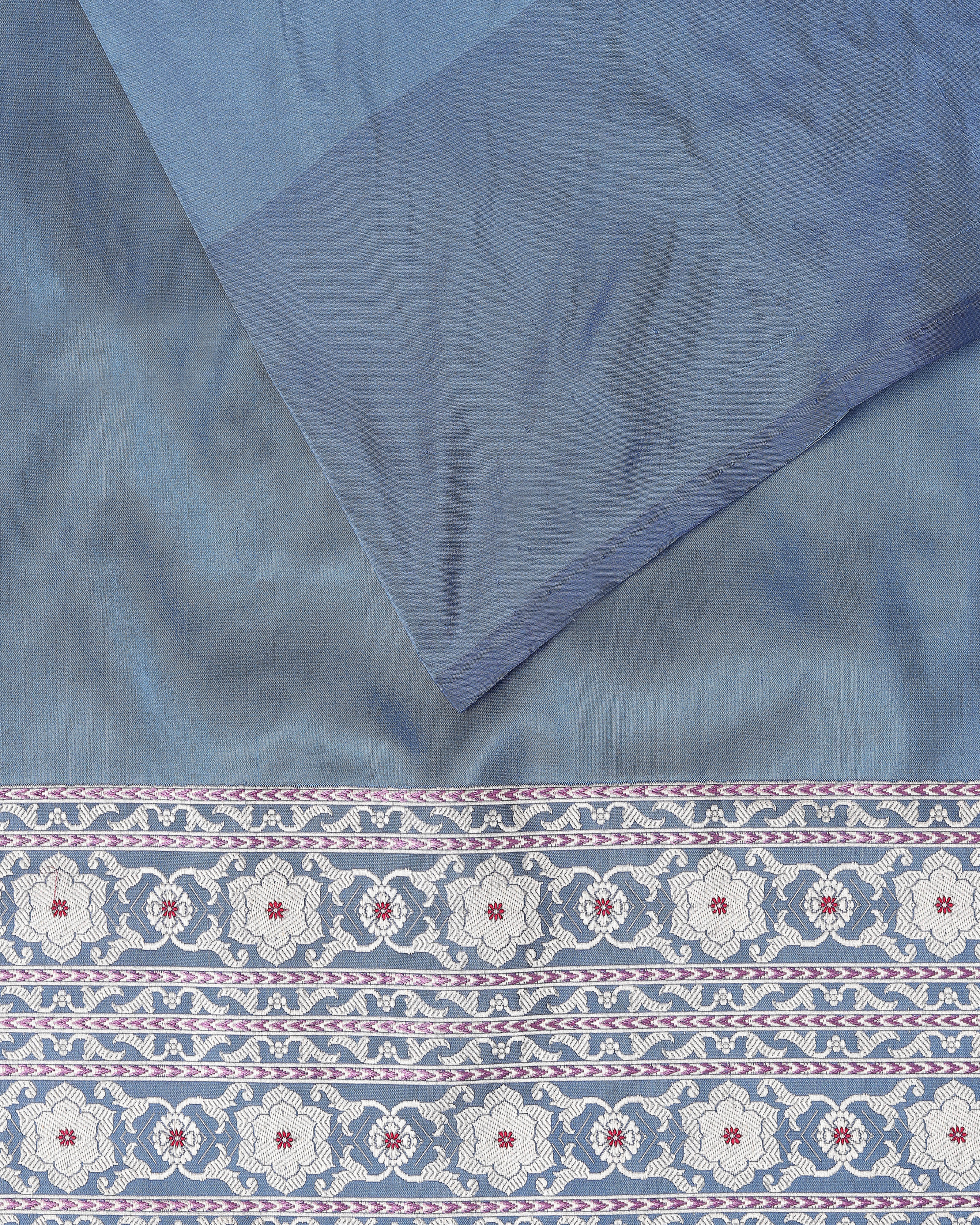 Rivaah Banarasi Kadwa Silk Saree