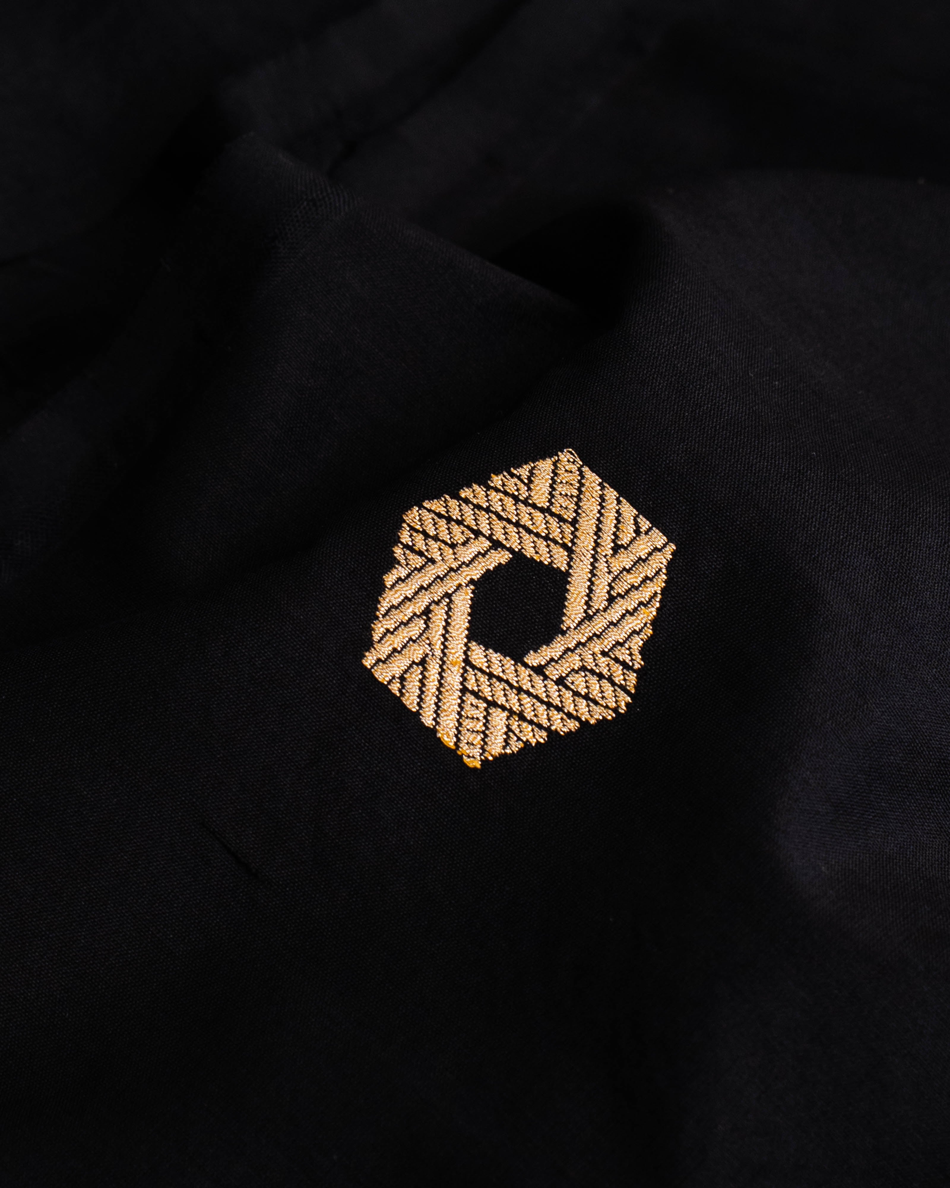 Deepta Banarasi Kadwa Silk Suit Fabric