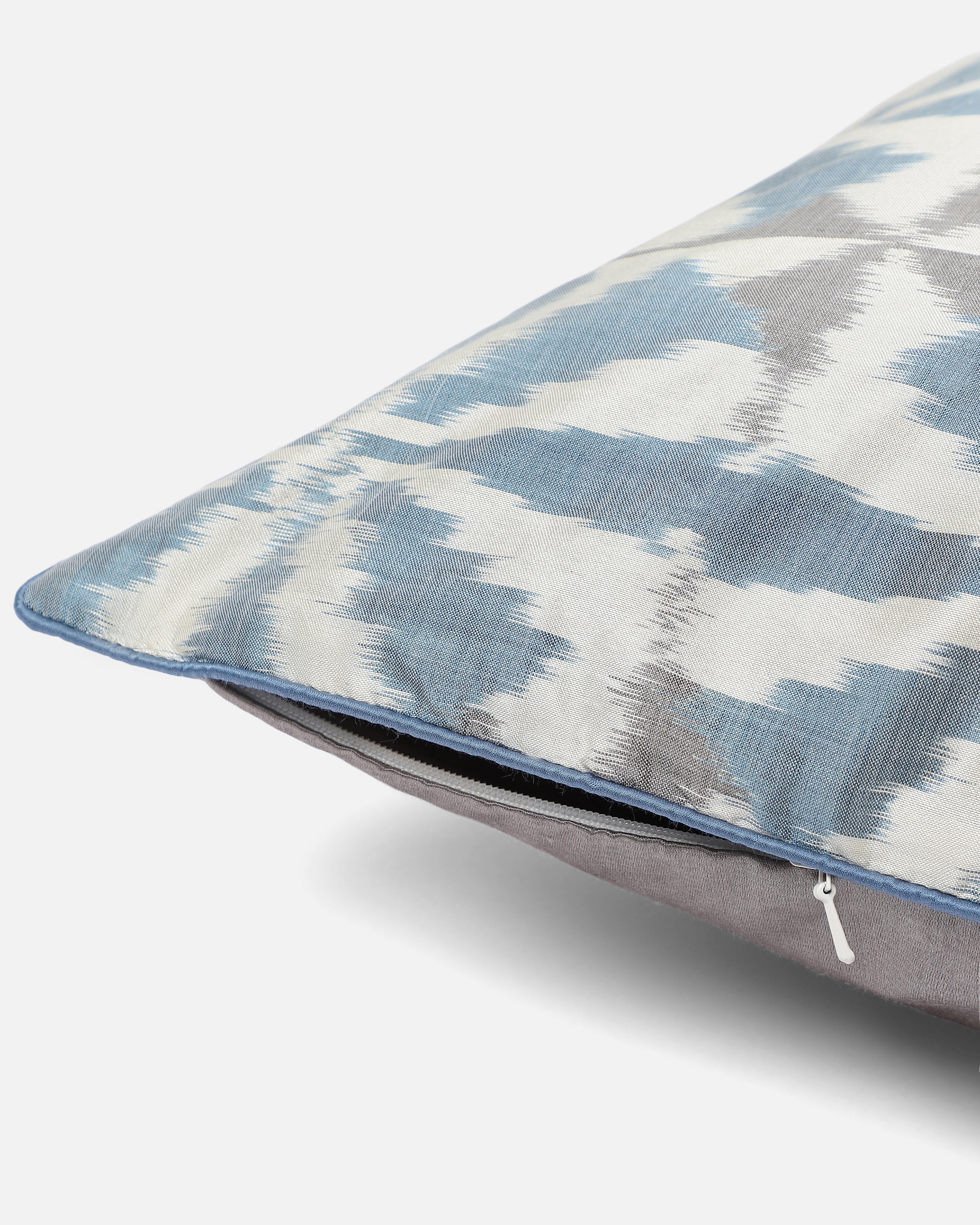 Corelia Weft Ikat Cotton Silk Cushion Cover