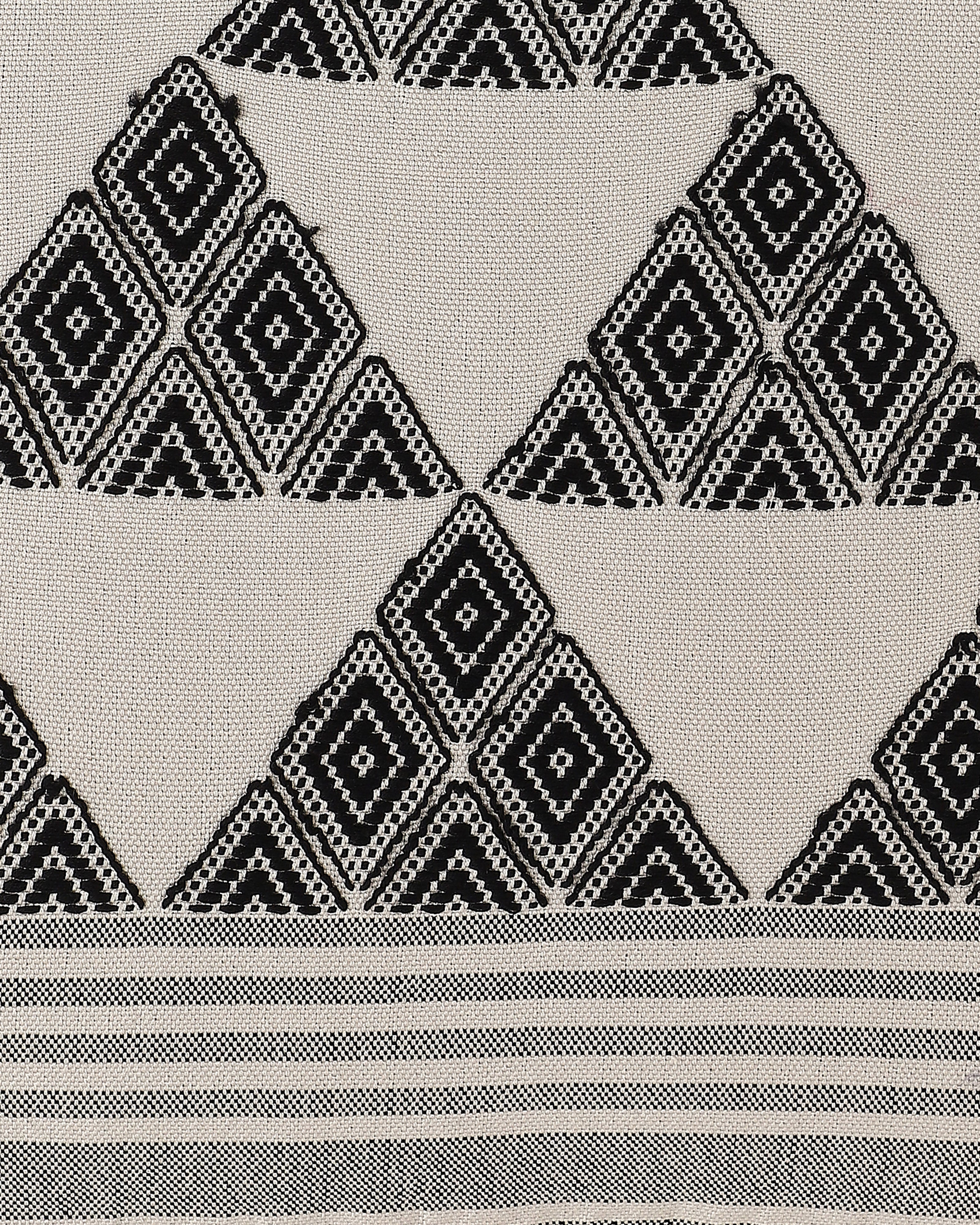 Kimi Bhujodi Extra Weft Cotton Cushion Cover