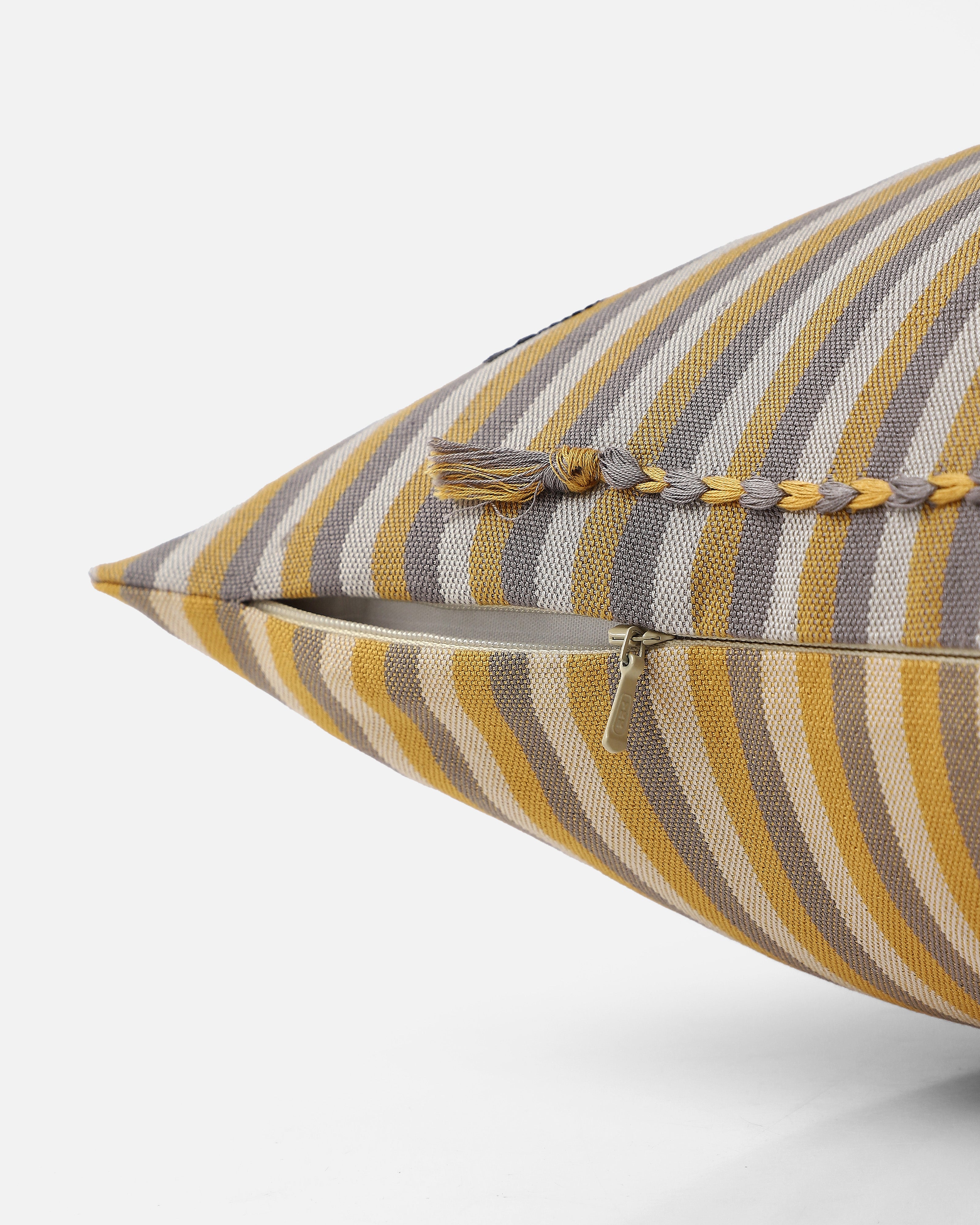 Simiya Bhujodi Extra Weft Cotton Cushion Cover