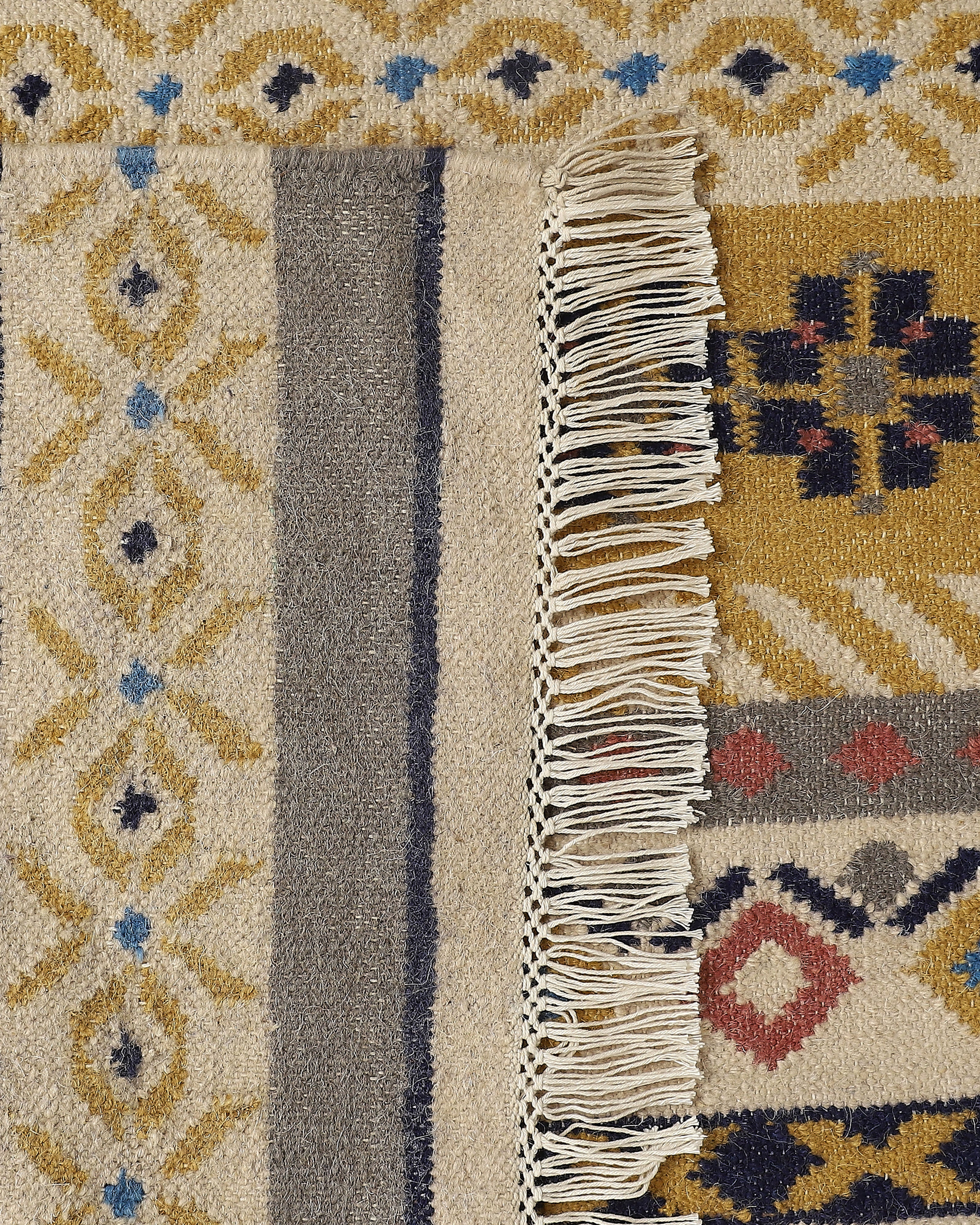 Play Bhadohi Panja Cotton Wool Rug