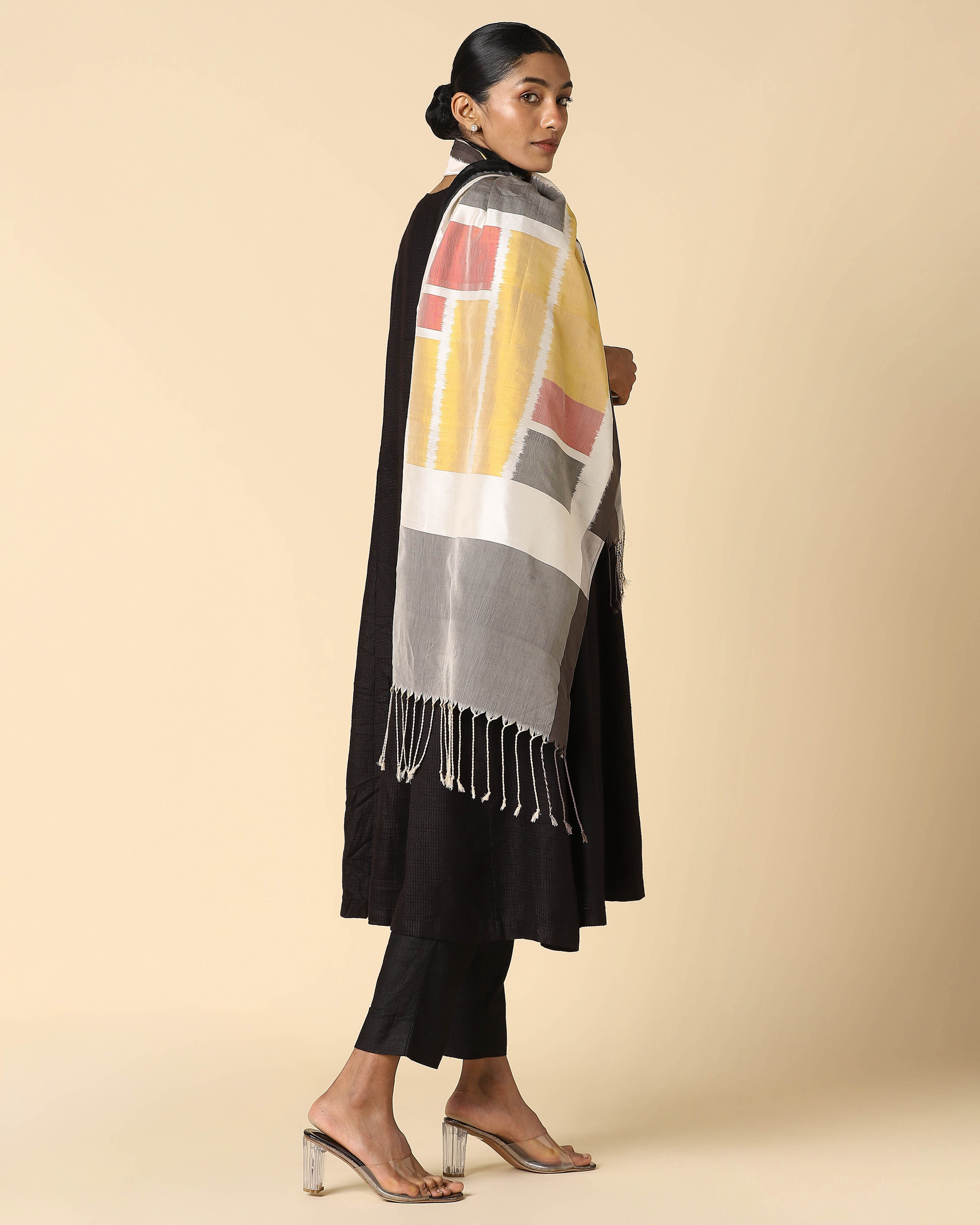 Fenetre Pochampally Weft Ikat Cotton Silk Stole