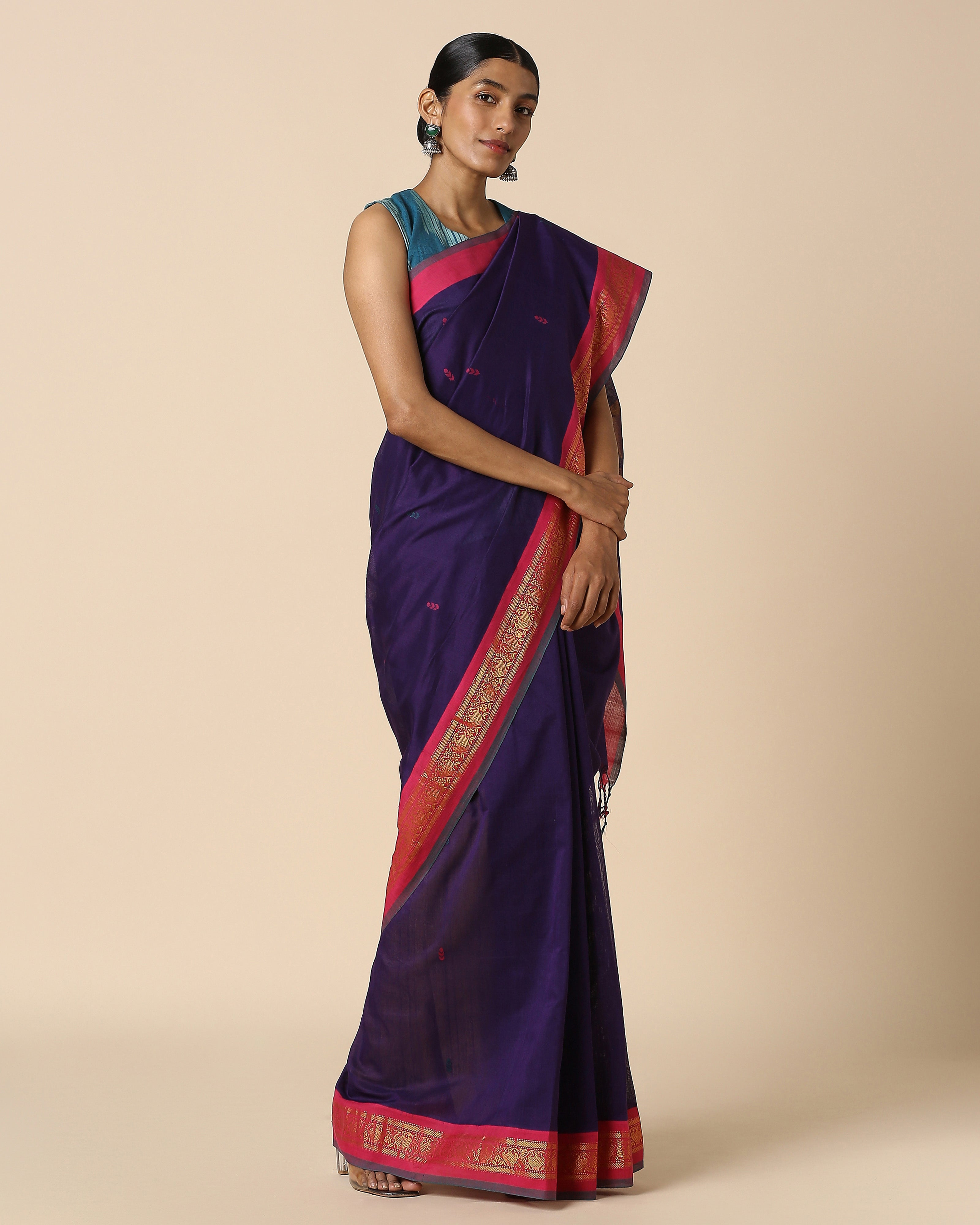 Yuvikaa Angara Jala Cotton Saree