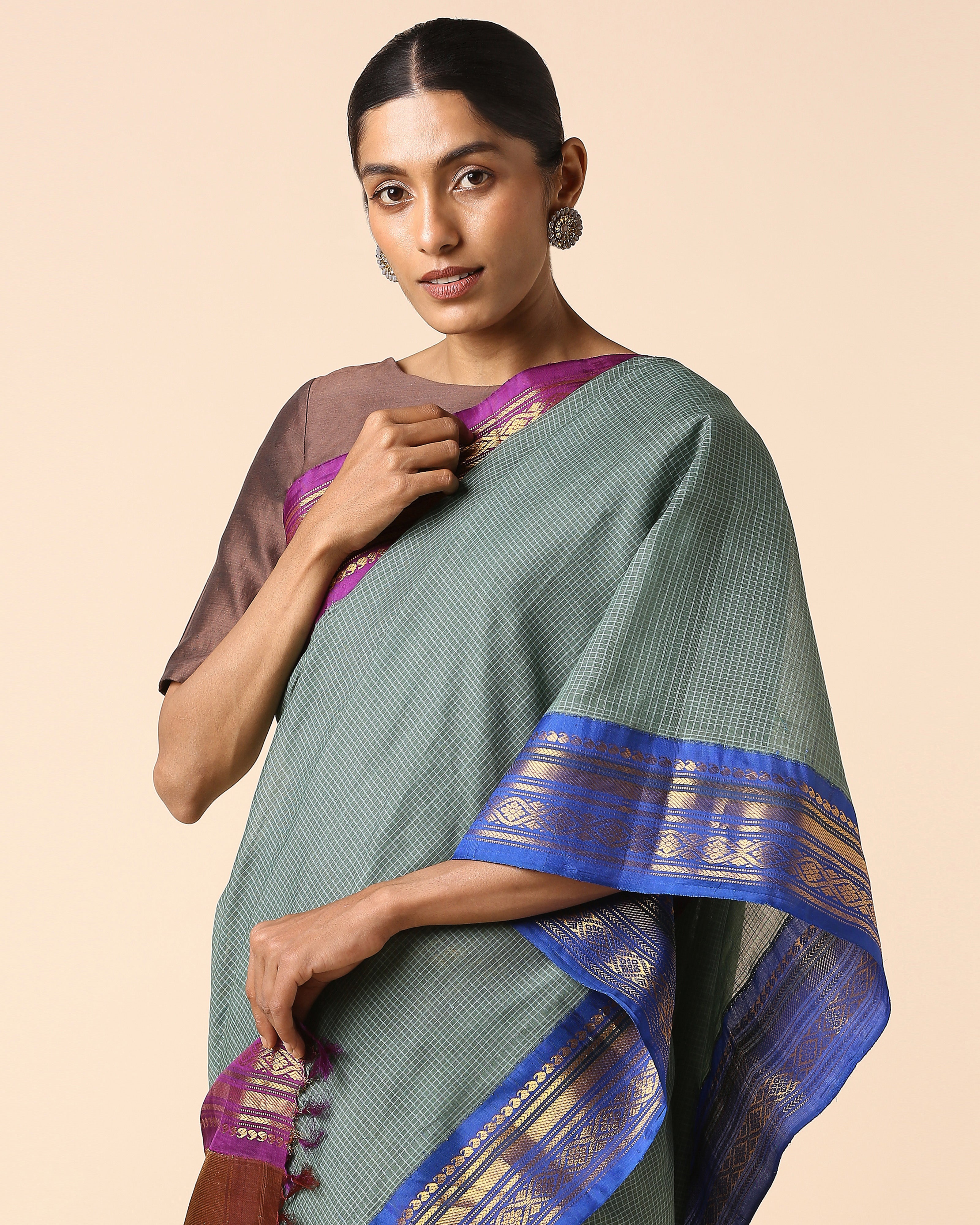 Danaya Gadwal Kuttu Weave Cotton Silk Saree