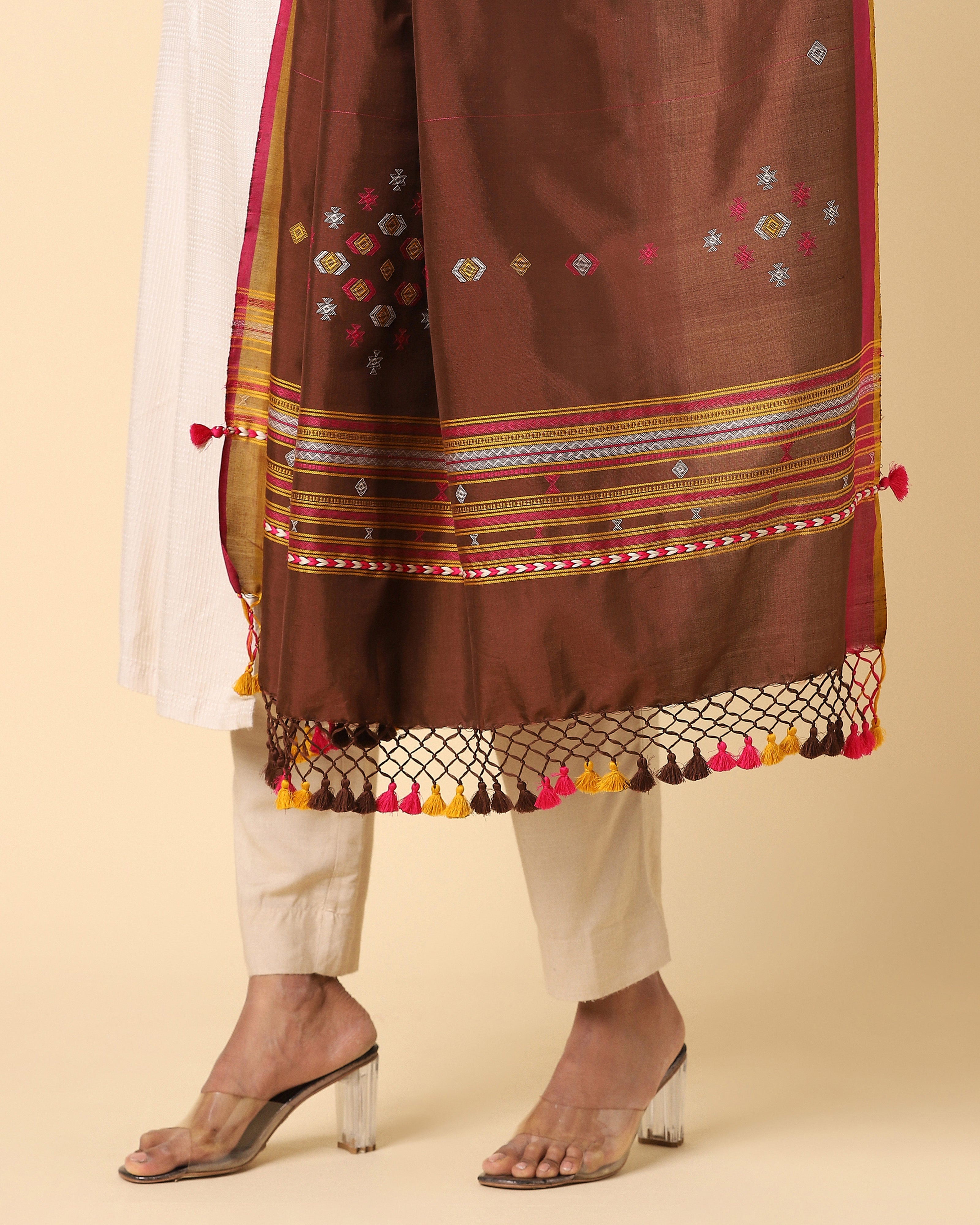 Dakshi Bhujodi Extra Weft Cotton Silk Dupatta