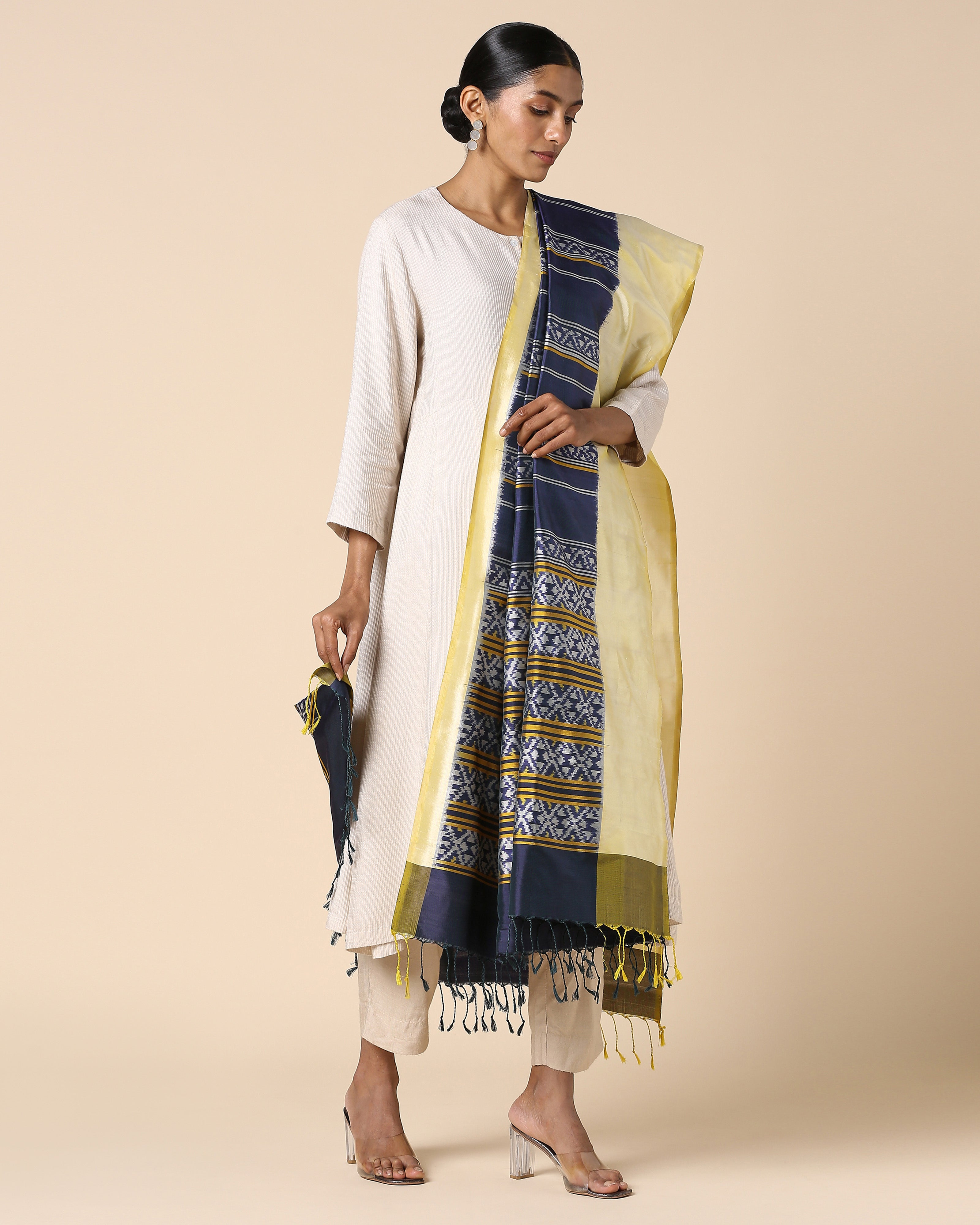 Ezri Pochampally Weft Ikat Silk Dupatta