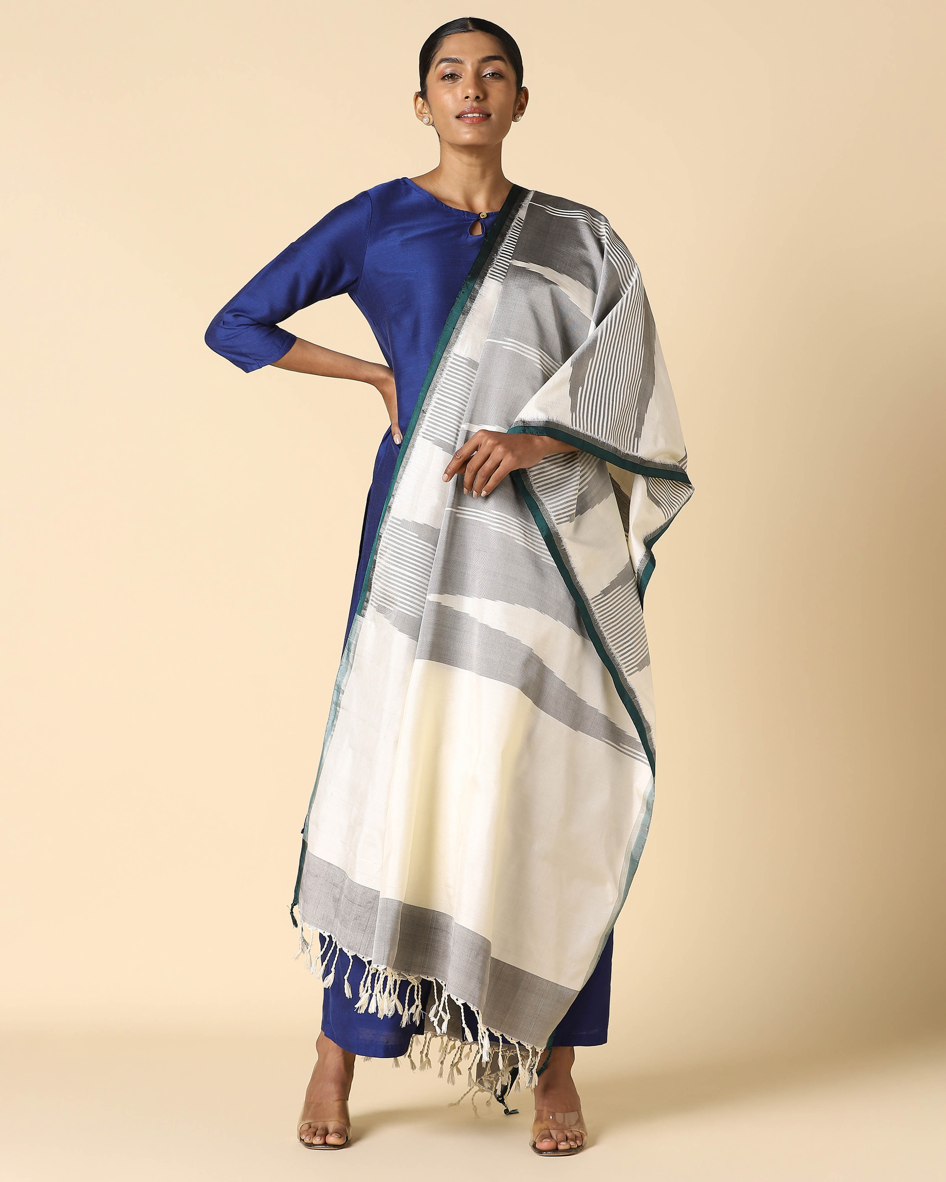 Golda Pochampally Weft Ikat Silk Dupatta