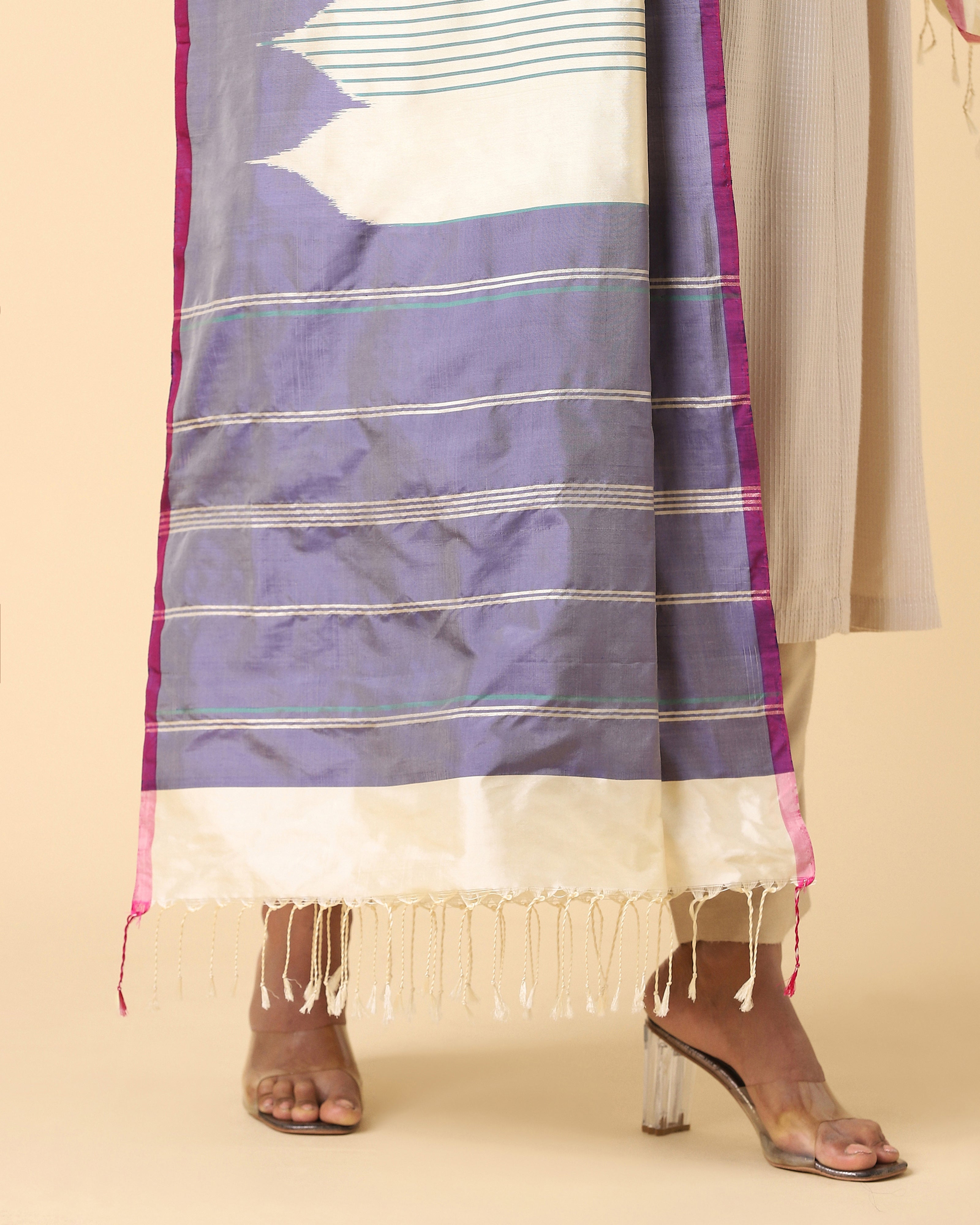 Mumtaz Pochampally Weft Ikat Silk Dupatta