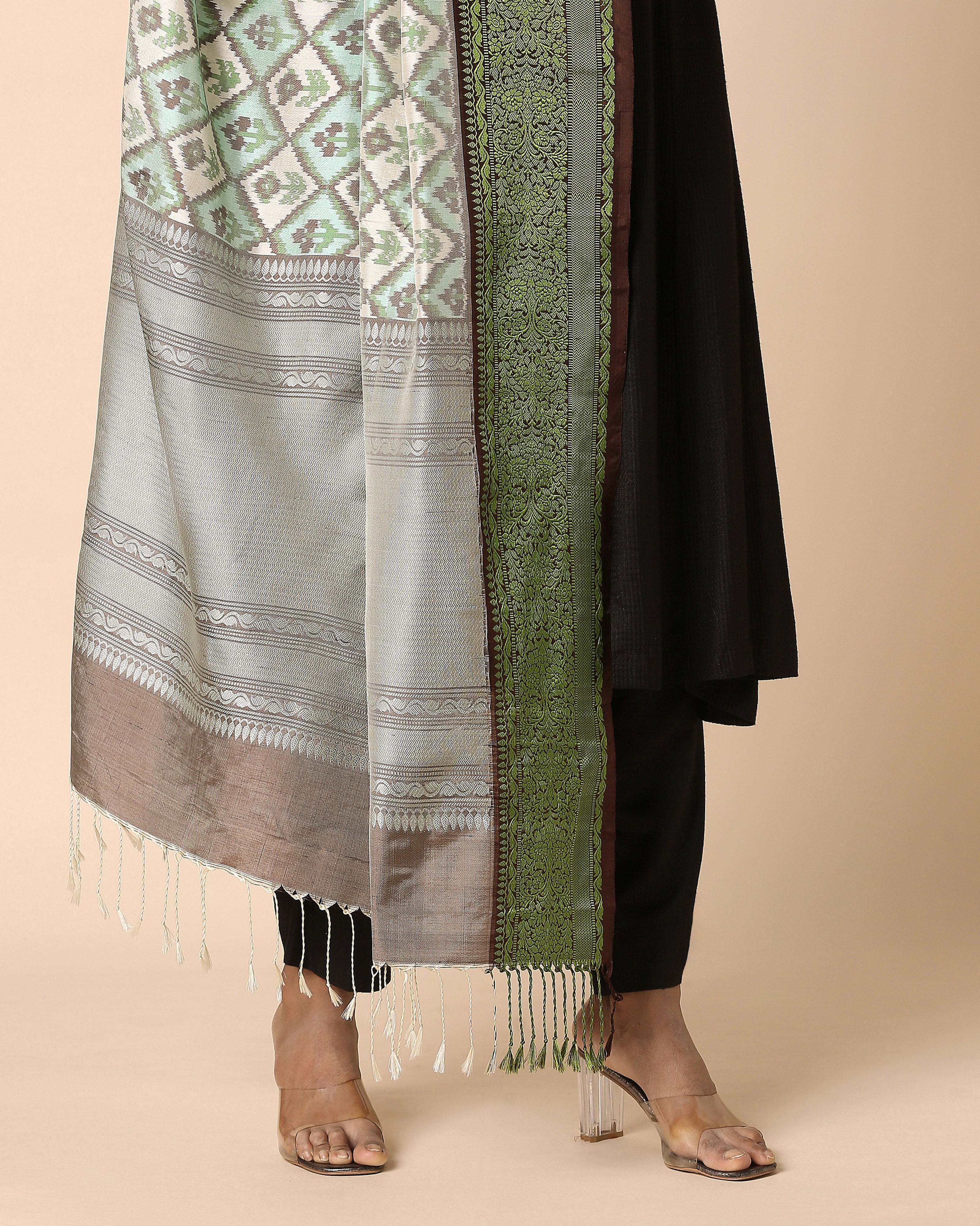 Minda Pochampally Weft Ikat Silk Dupatta