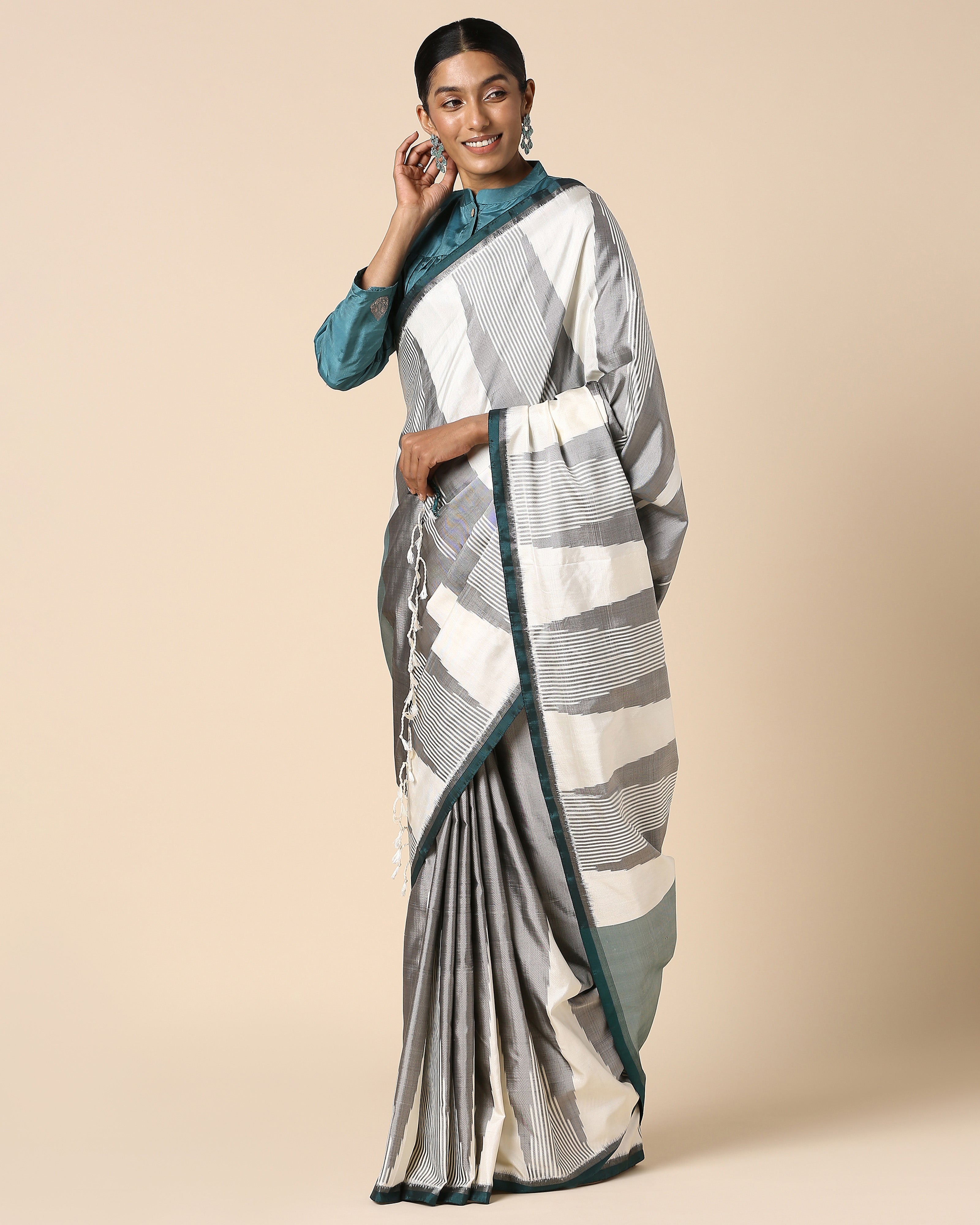 Golda Pochampally Weft Ikat Silk Saree