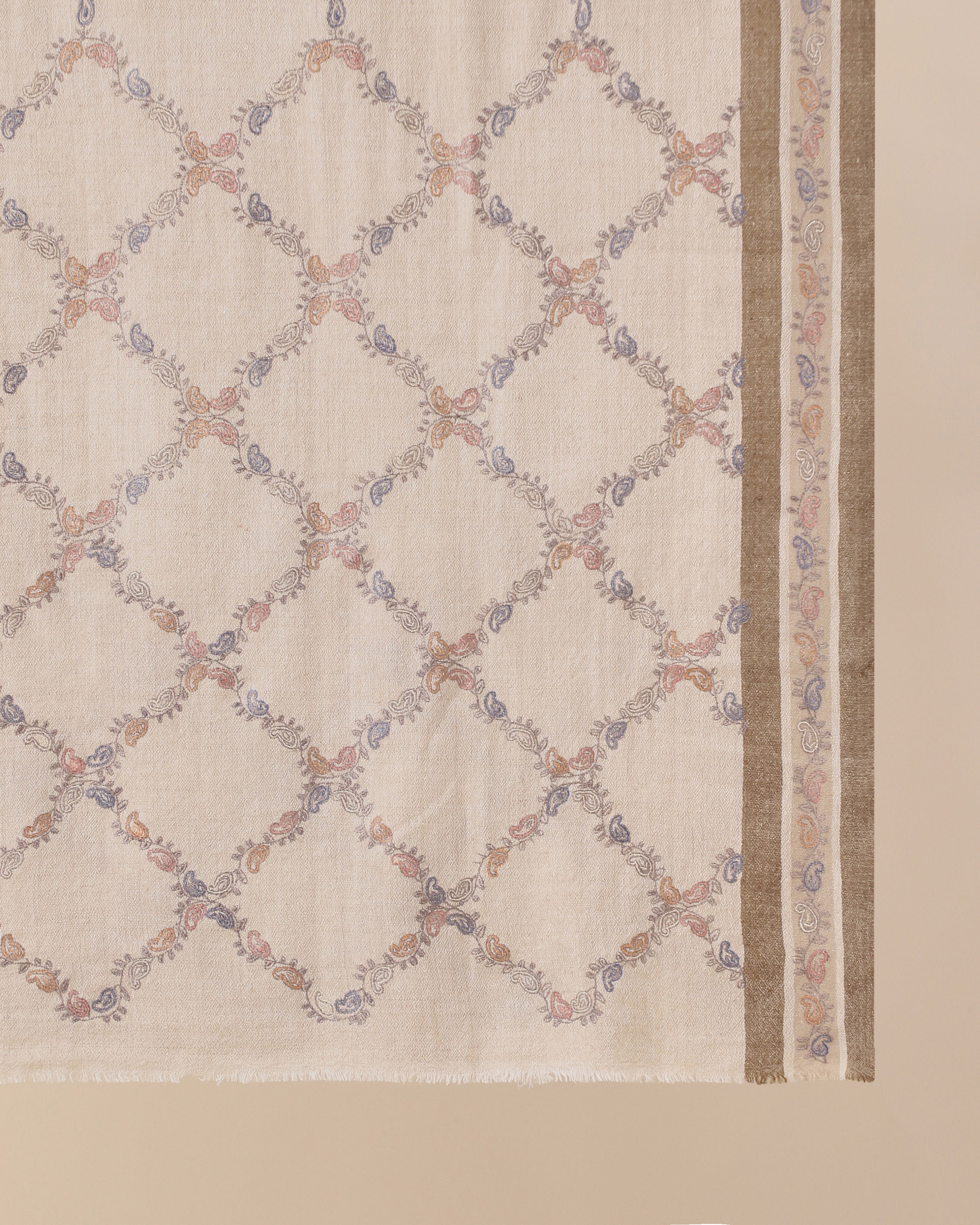 Kainat Kashmir Sozni Embroidery Pashmina Shawl