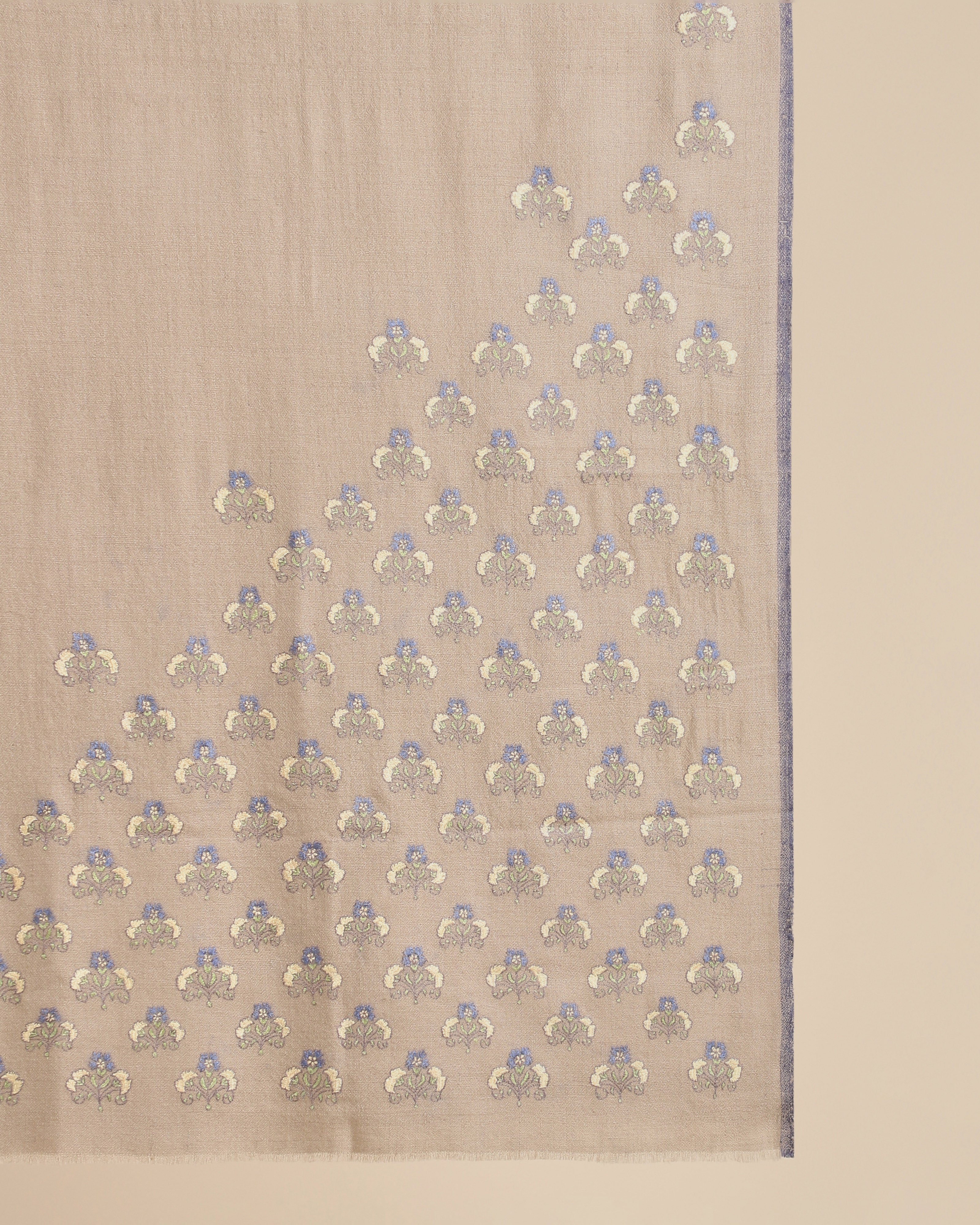 Ruhani Kashmir Sozni Embroidery Pashmina Shawl