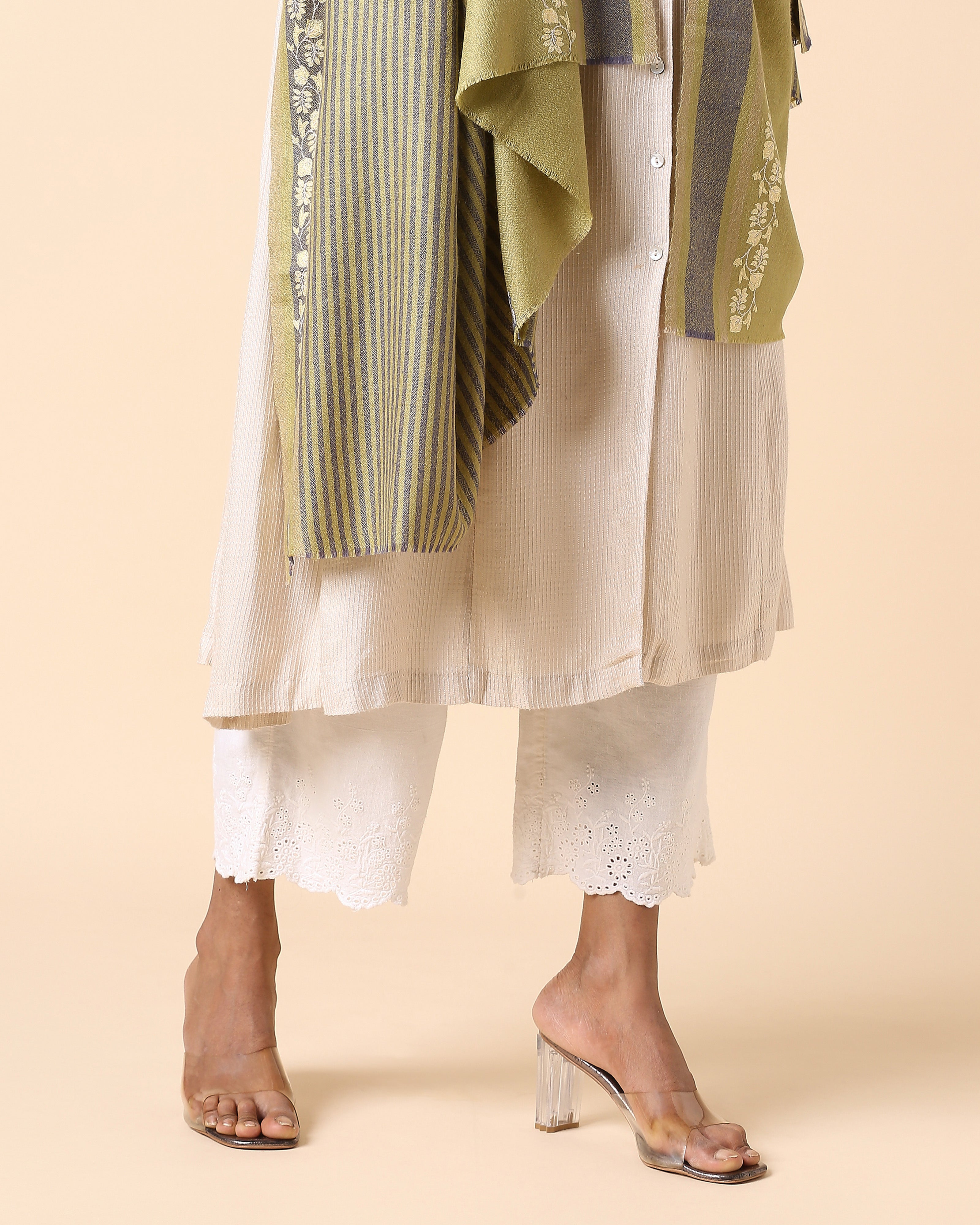 Tahira Kashmir Sozni Embroidery Pashmina Shawl