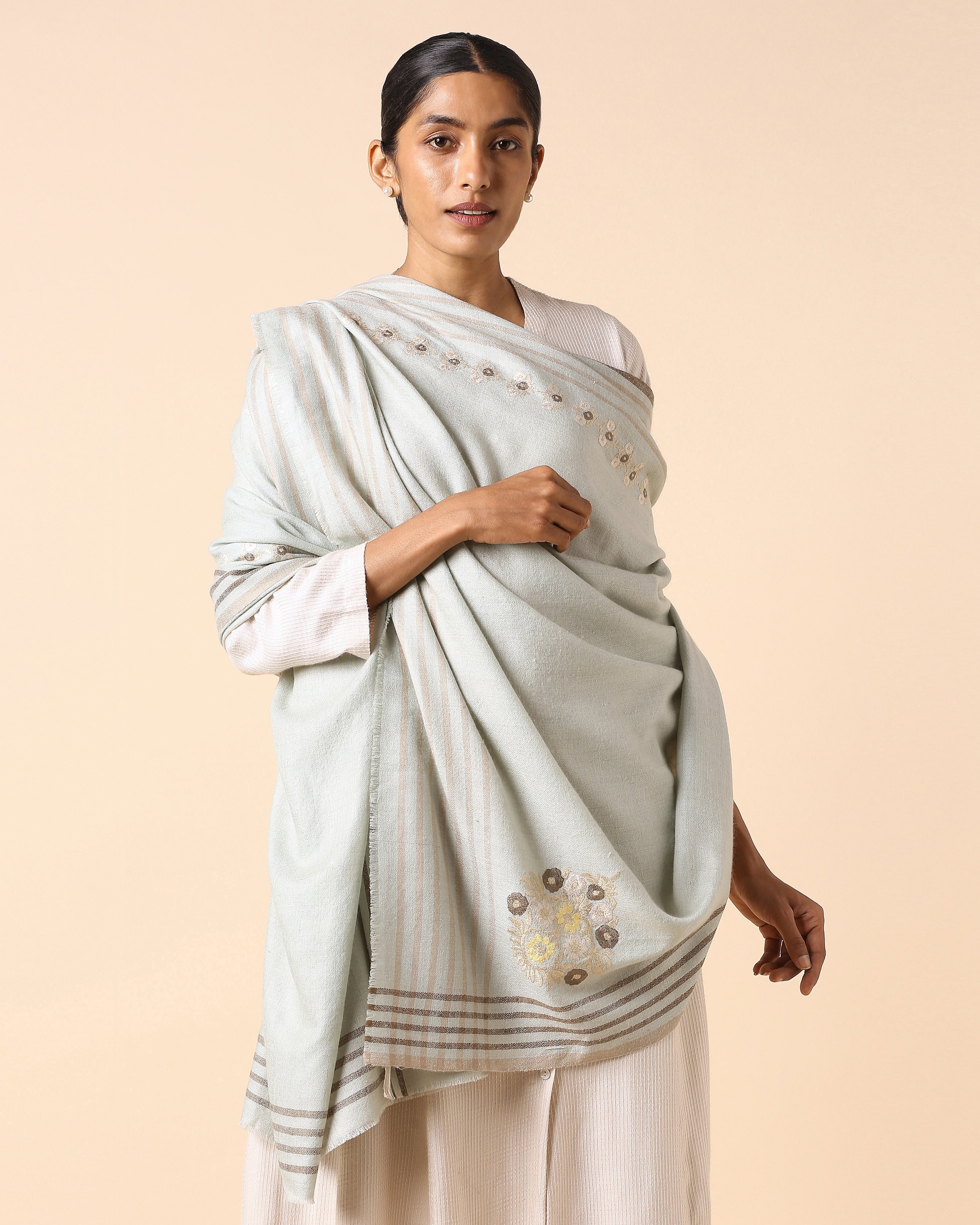 Wahida Kashmir Sozni Embroidery Pashmina Shawl