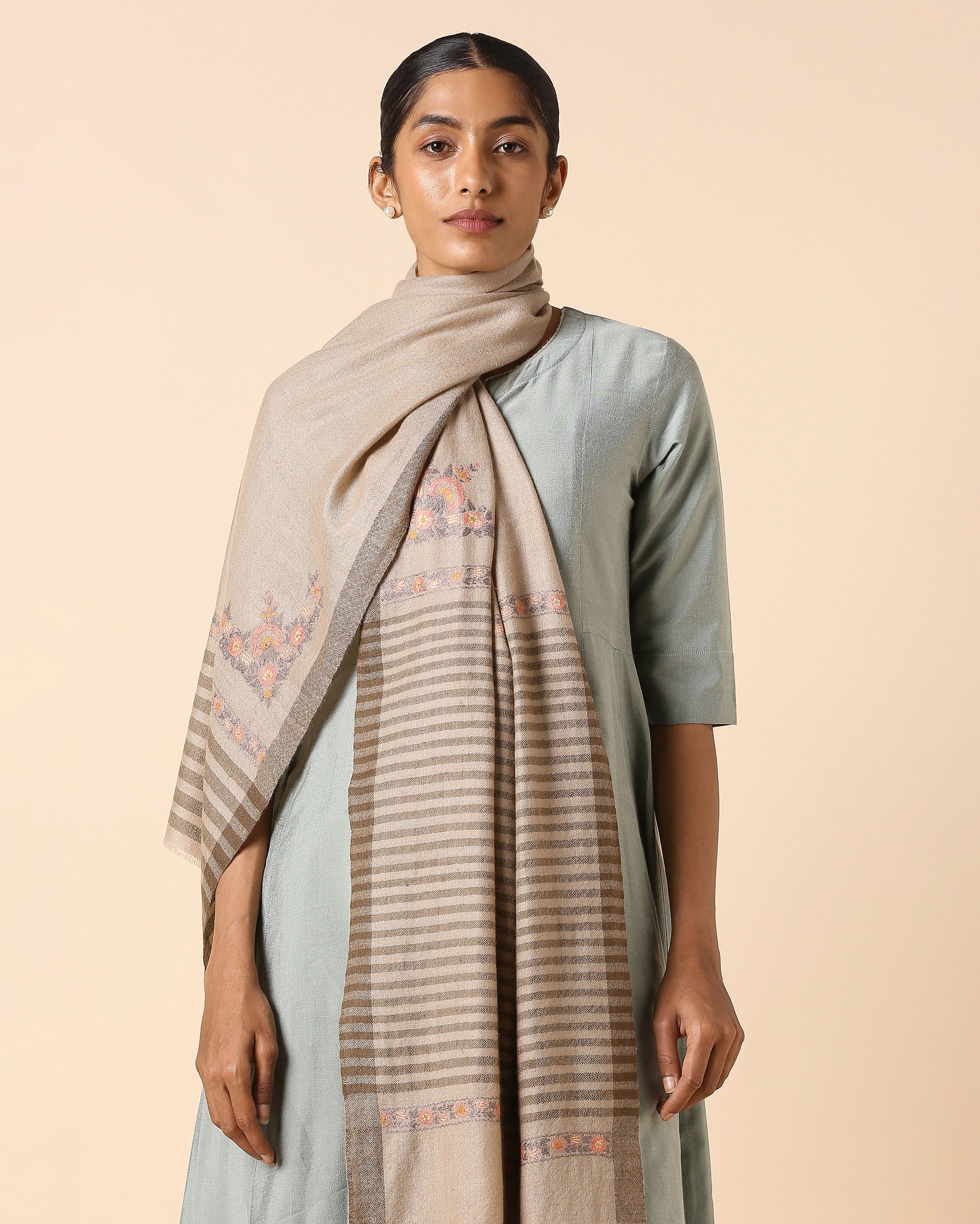 Eshal Kashmir Sozni Embroidery Pashmina Stole