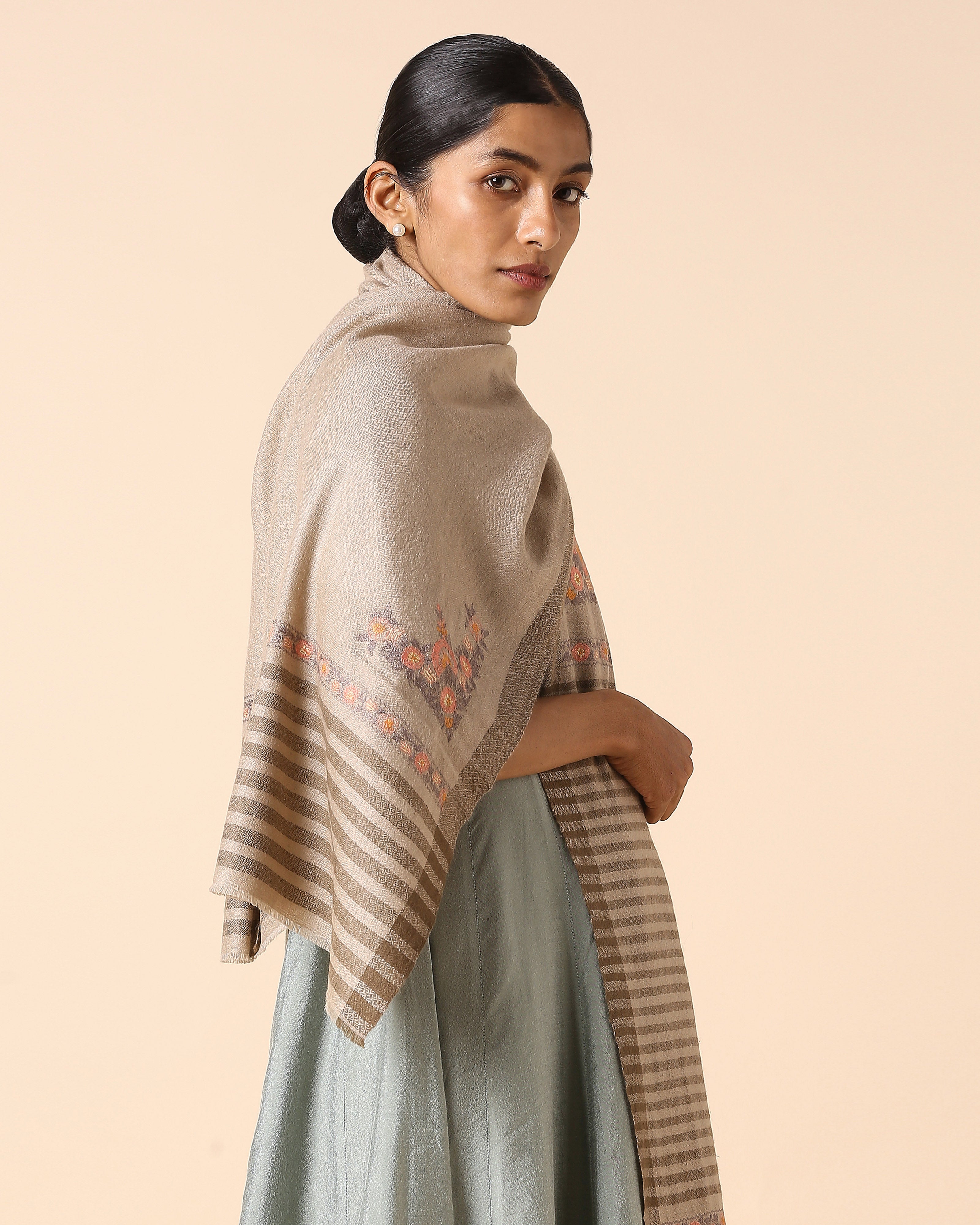 Eshal Kashmir Sozni Embroidery Pashmina Stole