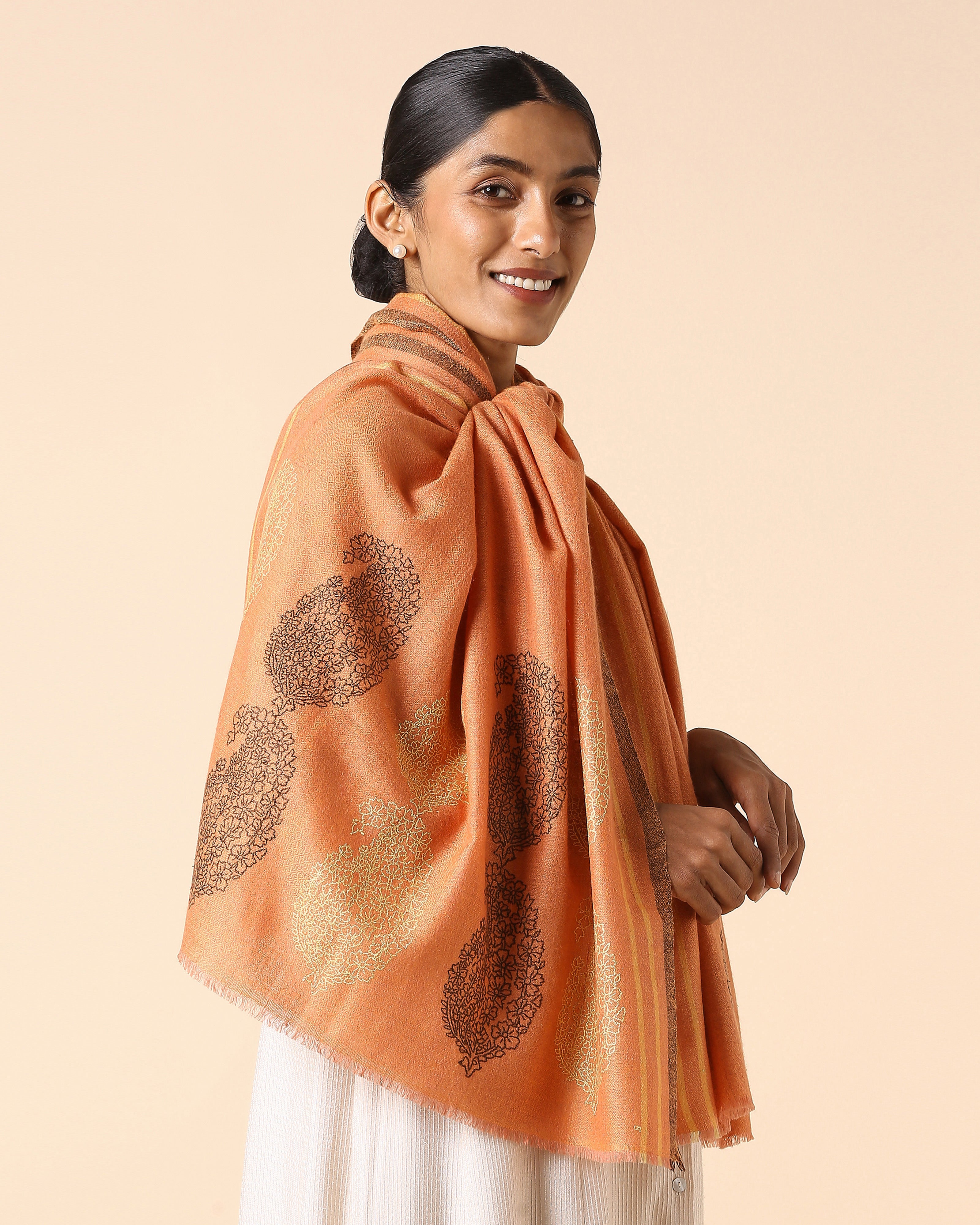 Gauhar Kashmir Sozni Embroidery Pashmina Stole