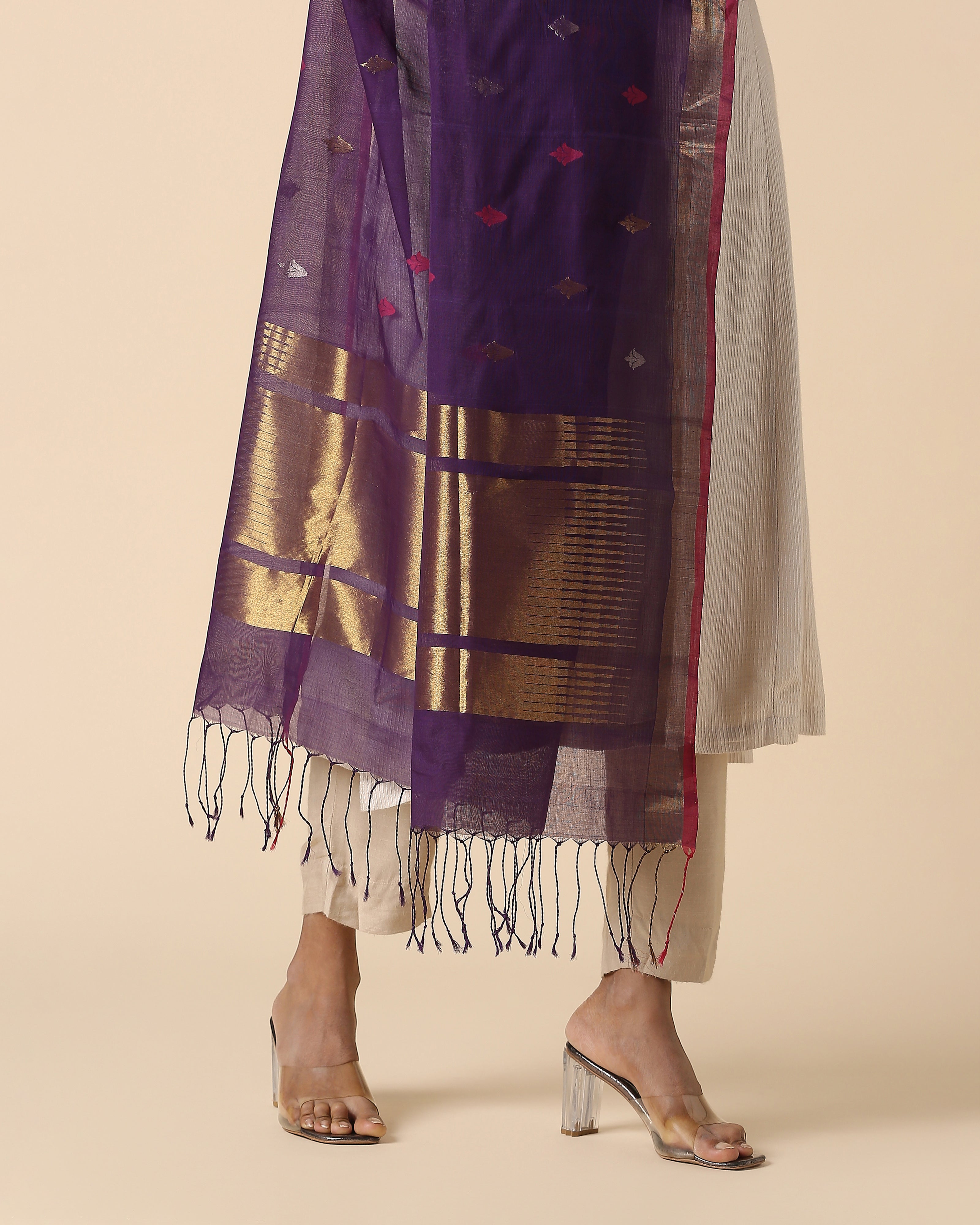 Ashwika Uppada Jamdani Cotton Dupatta