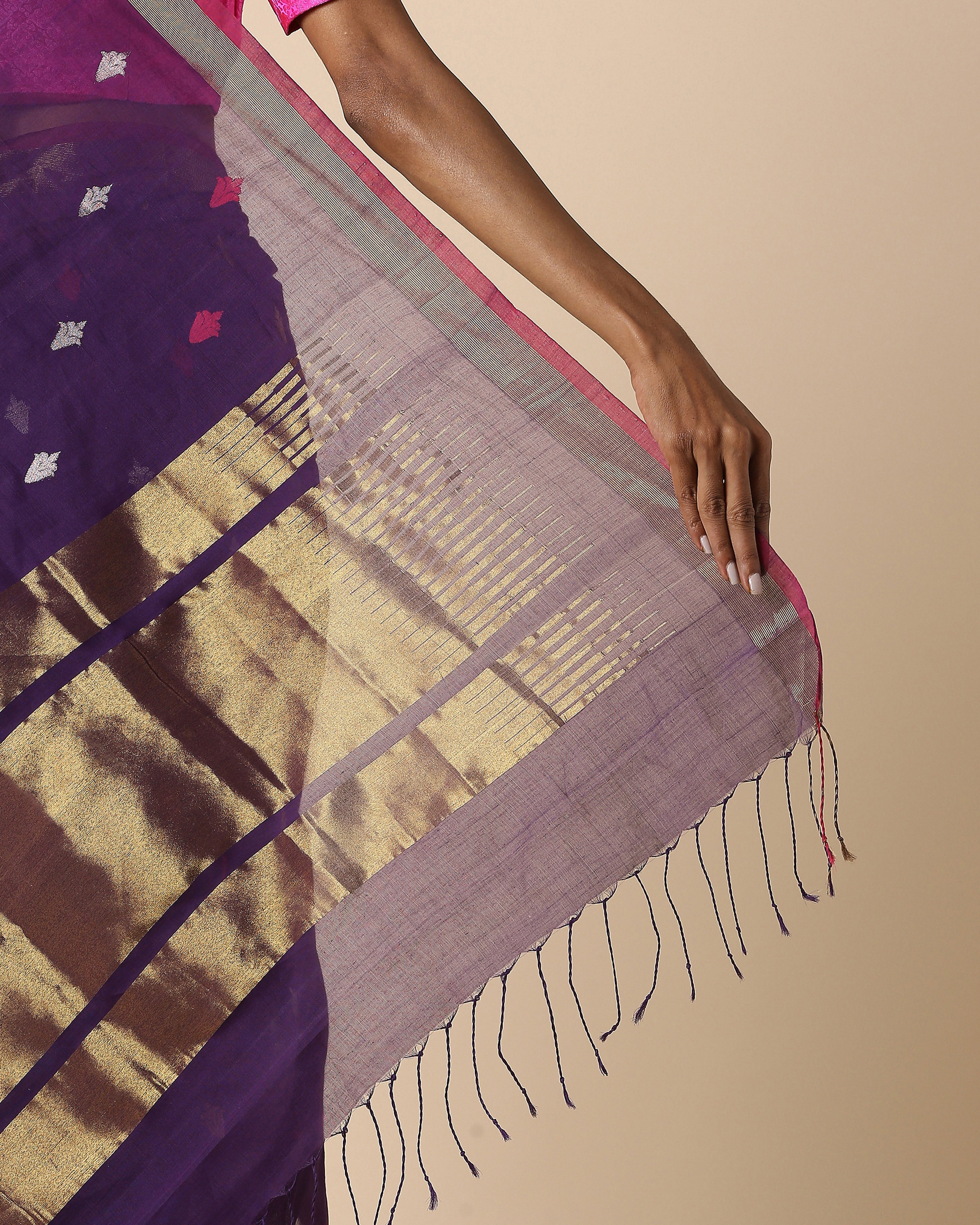 Ashwika Uppada Jamdani Cotton Saree